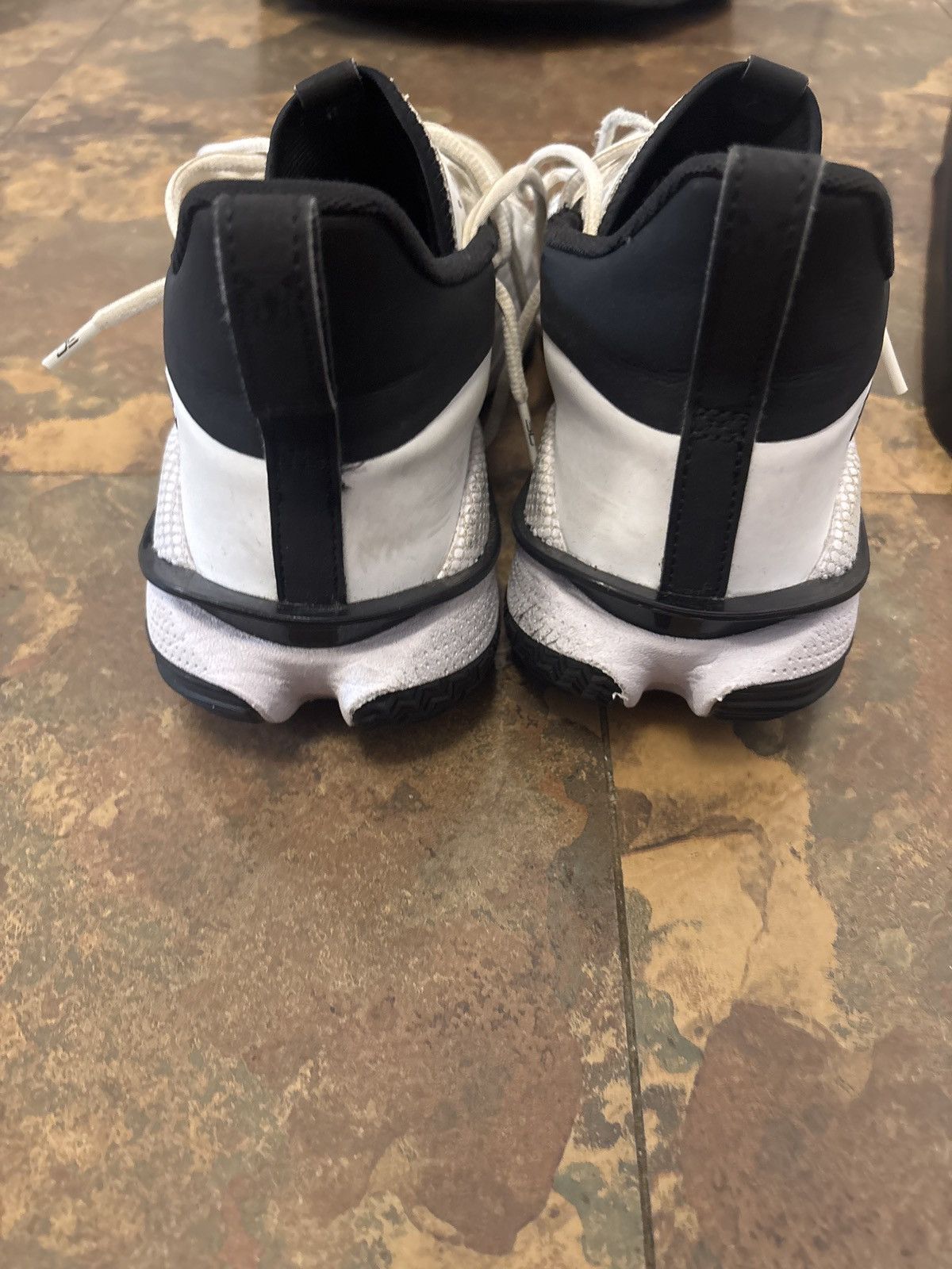 Under Armour Curry 7 White Size US 10.5 / EU 43-44 - 3 Thumbnail
