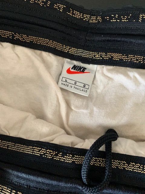 Nike × Vintage Vintage 90's Nike '7' Shorts Size US 32 / EU 48 - 3 Thumbnail