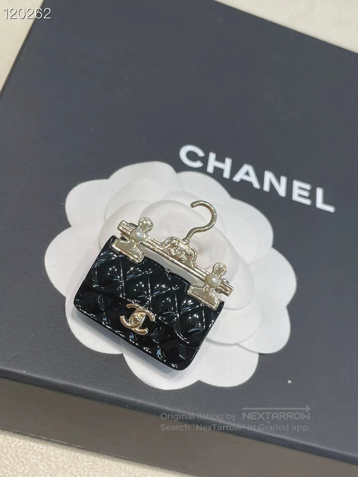 Chanel Chanel Black Bag Hanger Double C Brooch. Size ONE SIZE - 2 Thumbnail