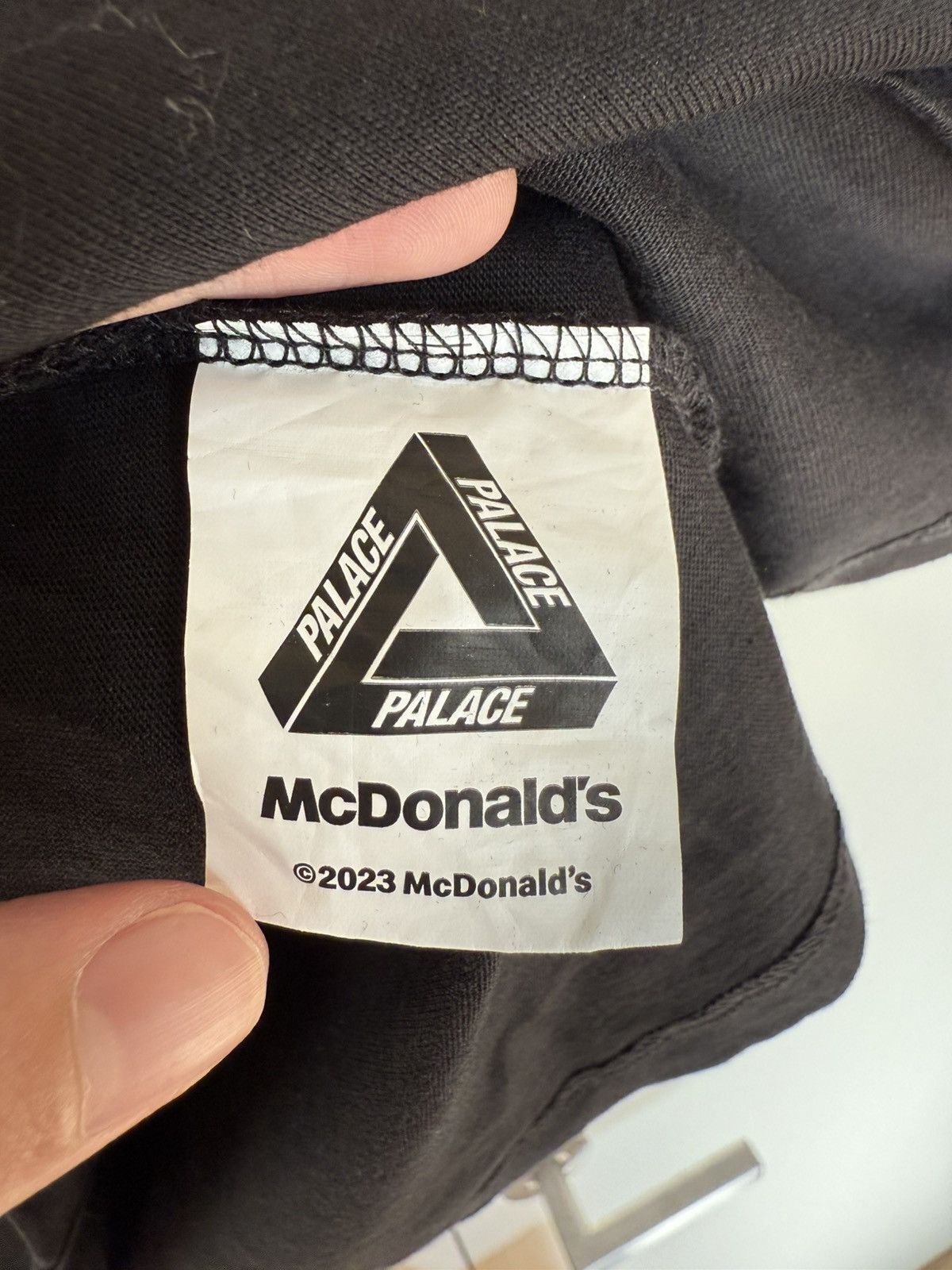 Palace Palace x McDonald's Logo T-shirt Size US XL / EU 56 / 4 - 3 Thumbnail