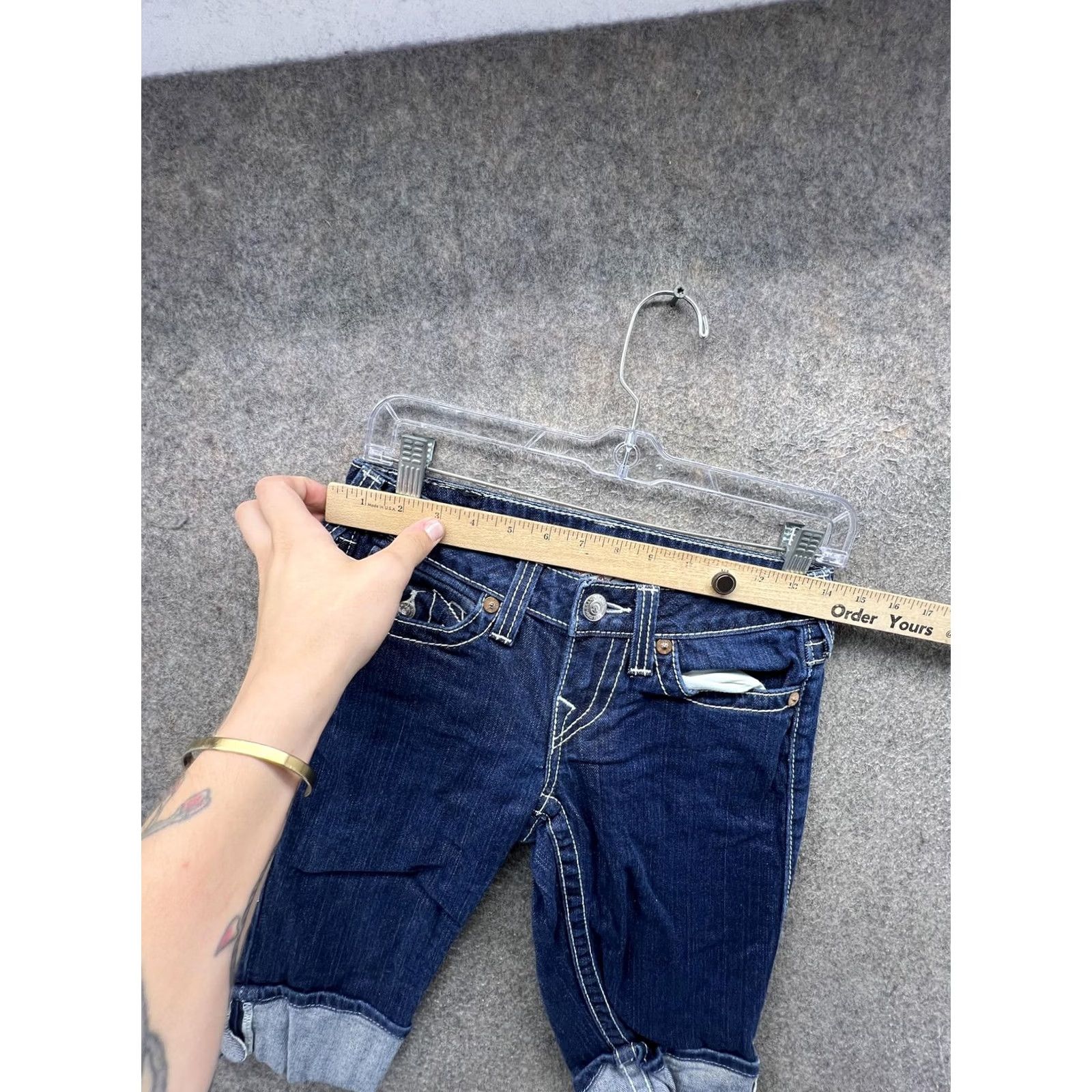 True Religion True Religion Jeans Capri Womens 26 Blue Dark Wash Denim Rolled Capris Slim 5-Pocket Ankle Zipper Summer Women’s Size 26" / US 2 / IT 38 - 4 Thumbnail