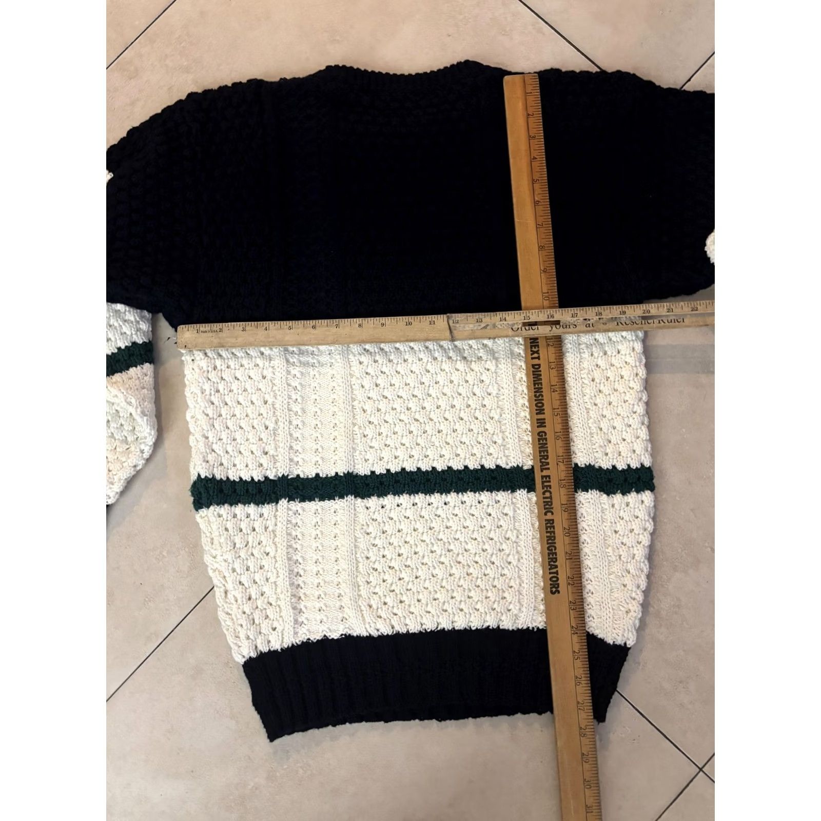 Vintage Donegal II Fisherman Aran Sweater Mens Small Navy Cream Hand Loomed Ireland Size US S / EU 44-46 / 1 - 7 Thumbnail