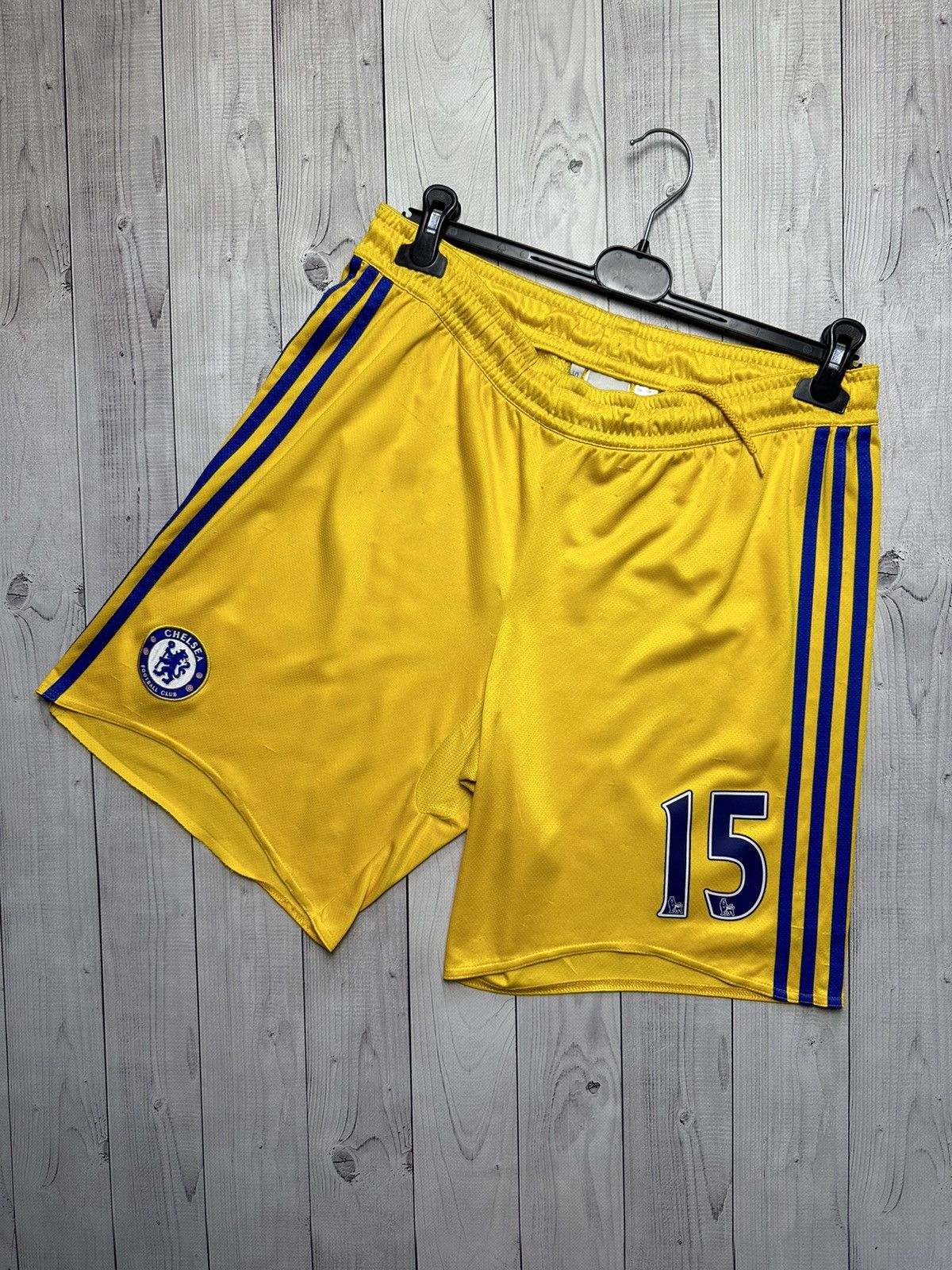 Vintage Vintage adidas Chelsea soccer shorts size M 15 Malouda Size US 32 / EU 48 - 1 Thumbnail