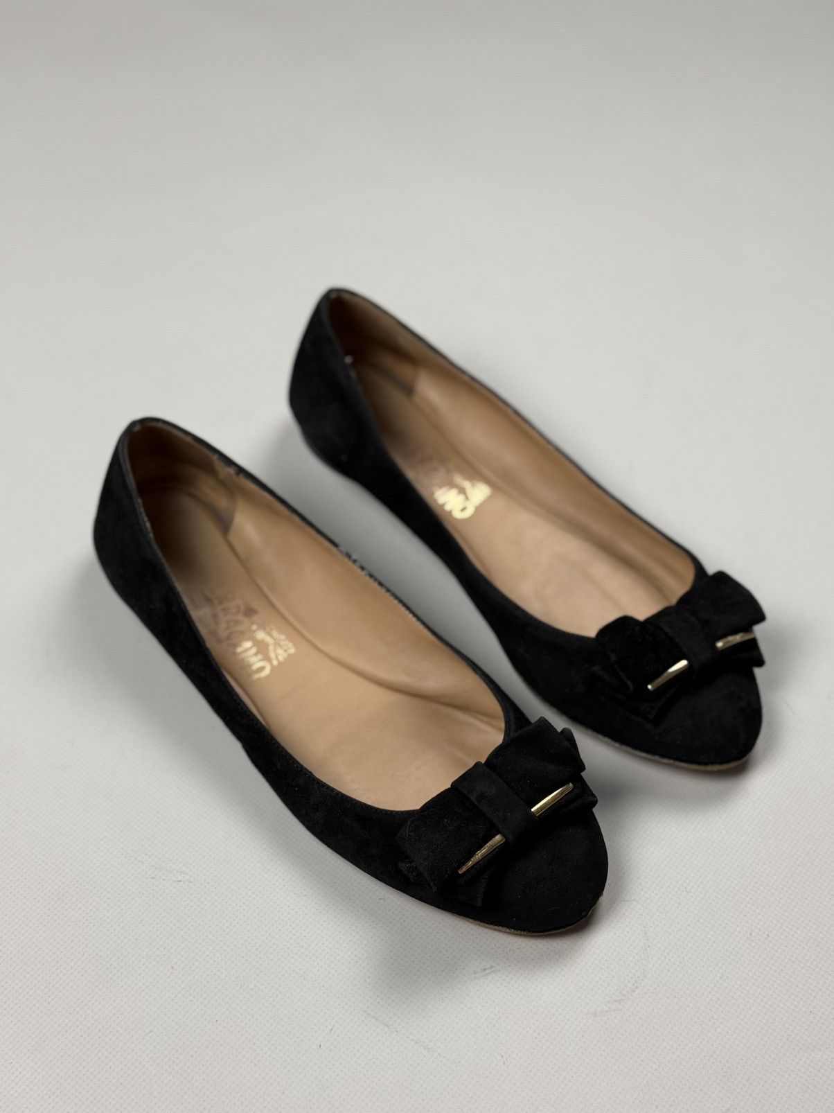 Salvatore Ferragamo Salvatore Ferragamo Ladies Suede Flats Ballets Shoes Size US 8.5 / IT 38.5 - 1 Thumbnail