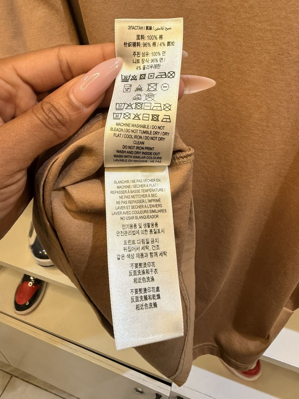 Burberry Burberry T Shirt Size US S / EU 44-46 / 1 - 5 Thumbnail