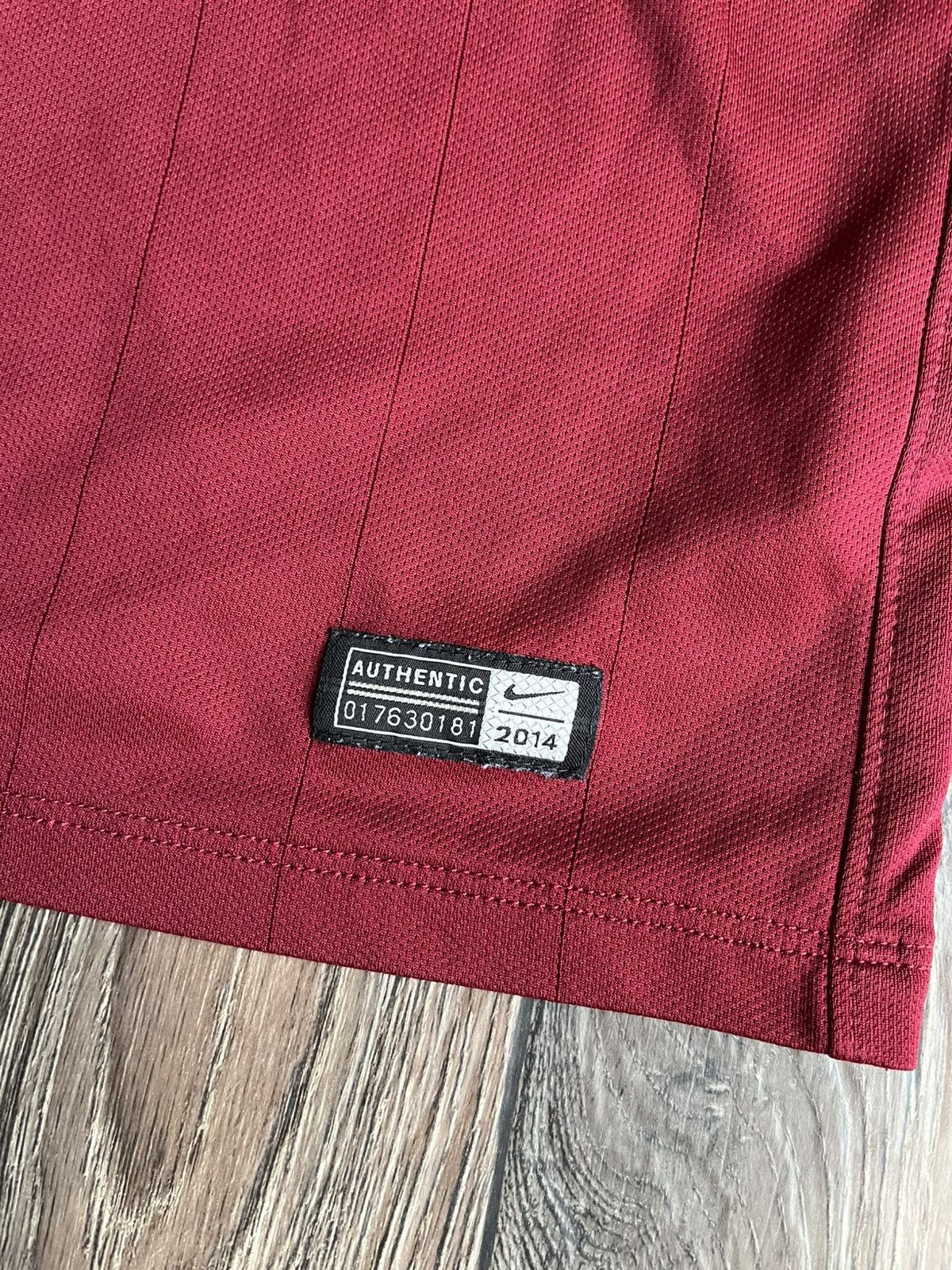 Nike AS Roma Nike Home Soccer Shirt Football Jersey 2014 2015 Size US M / EU 48-50 / 2 - 7 Thumbnail