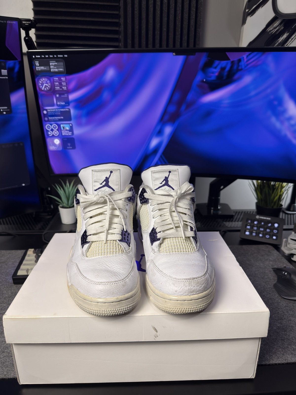 Jordan Brand Jordan 4 Metallic Purple Size US 11 / EU 44 - 2 Thumbnail