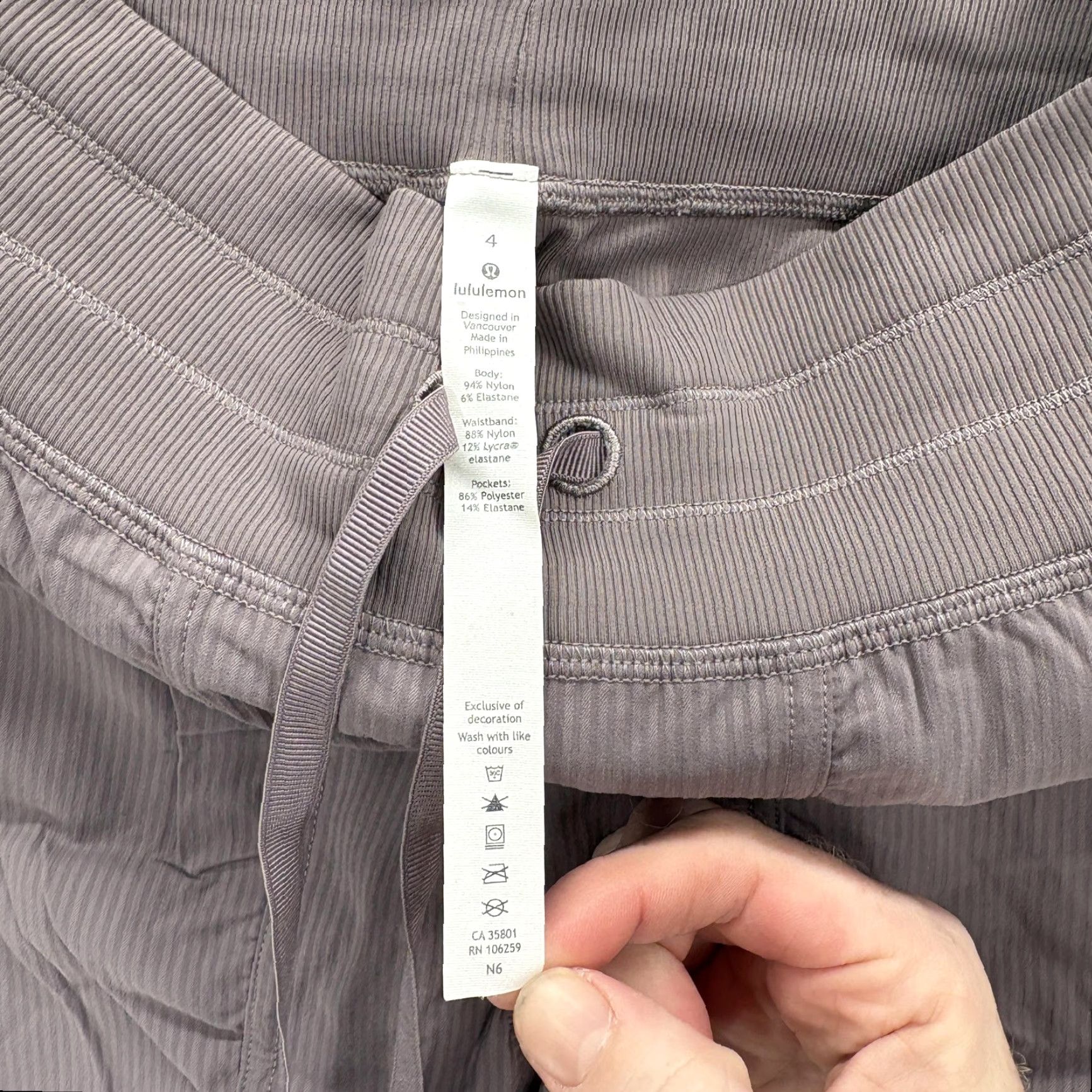 Lululemon Lululemon Pants Womens 4 Purple Gray Pinstripe Jogger Sweatpants Athletic Yoga Size 27" / US 4 / IT 40 - 4 Thumbnail