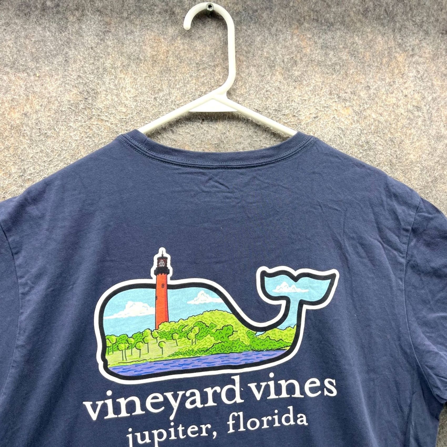 Vineyard Vines Vineyard Vines Shirt Mens Large Blue Crewneck Cotton Pocket Tee Whale Logo Shirt Size US L / EU 52-54 / 3 - 4 Thumbnail
