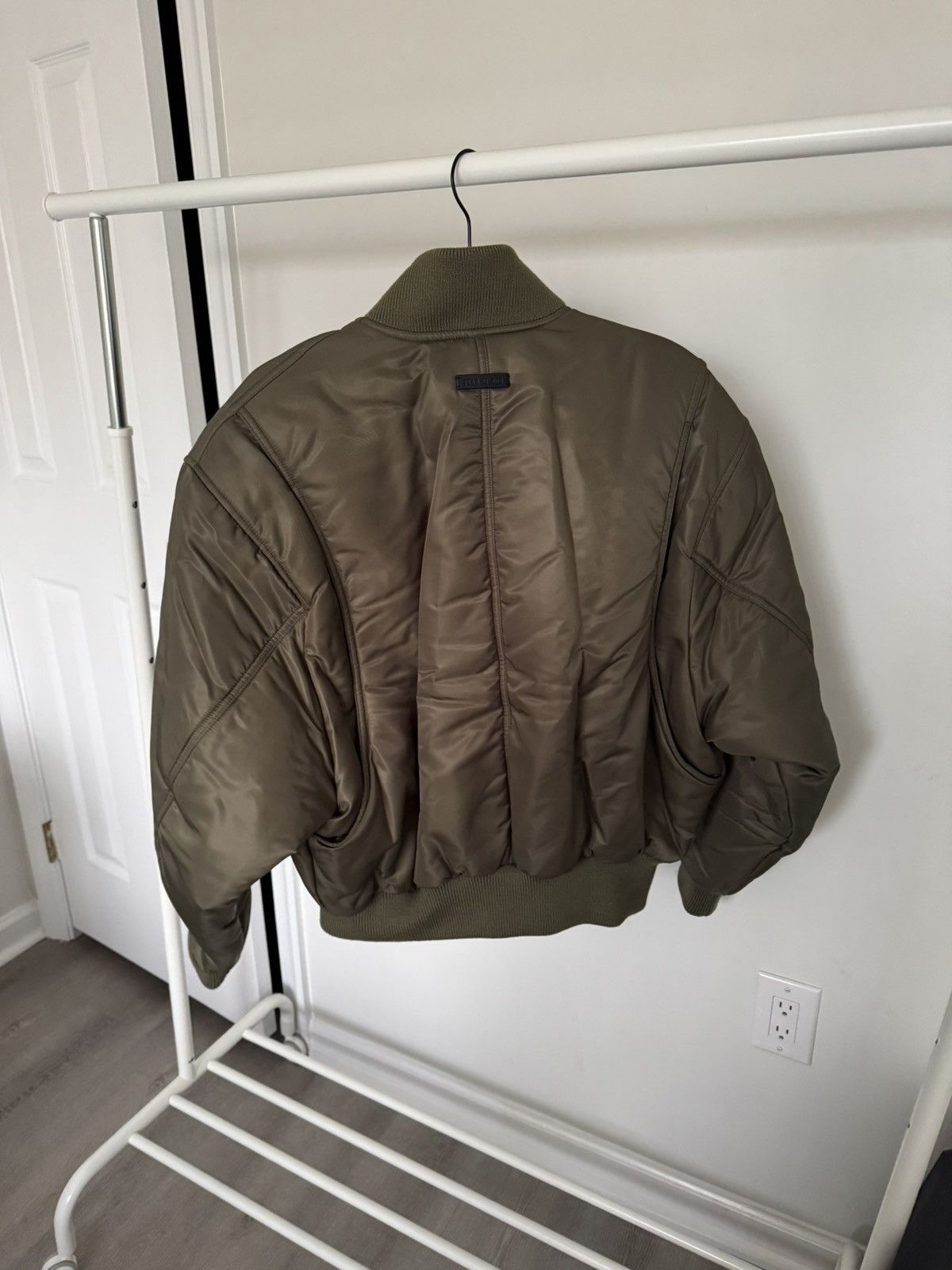 Fear of God Brand new Fear of God Eternal Olive Bomber size S Size US S / EU 44-46 / 1 - 2 Thumbnail