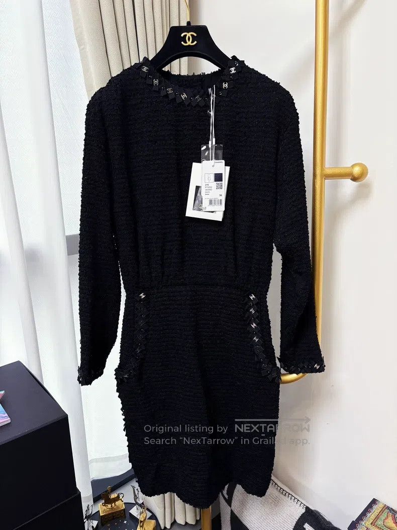Chanel Chanel Tweed dress Size XS / US 0-2 / IT 36-38 - 1 Thumbnail