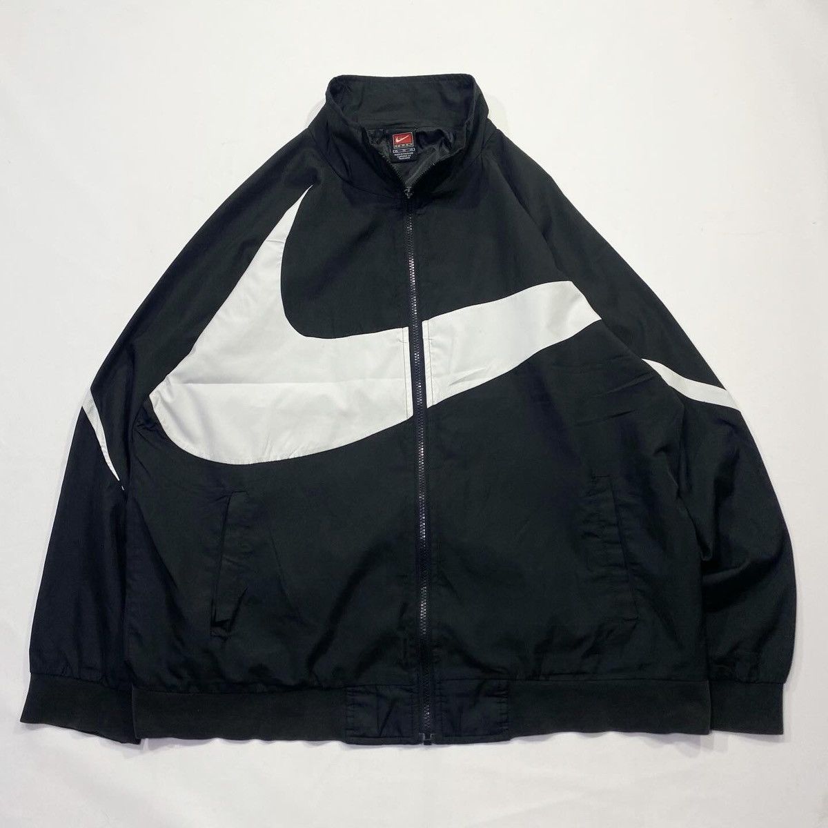 Nike Nike Big Swoosh Winbreaker Jacket Size US XL / EU 56 / 4 - 1 Thumbnail