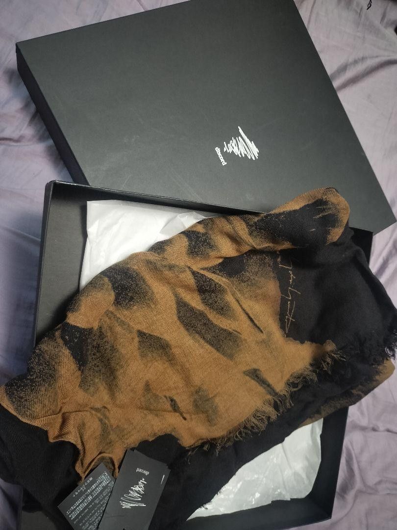 Yohji Yamamoto discod Yohji Yamamoto discharge printing stole Size ONE SIZE - 1 Thumbnail
