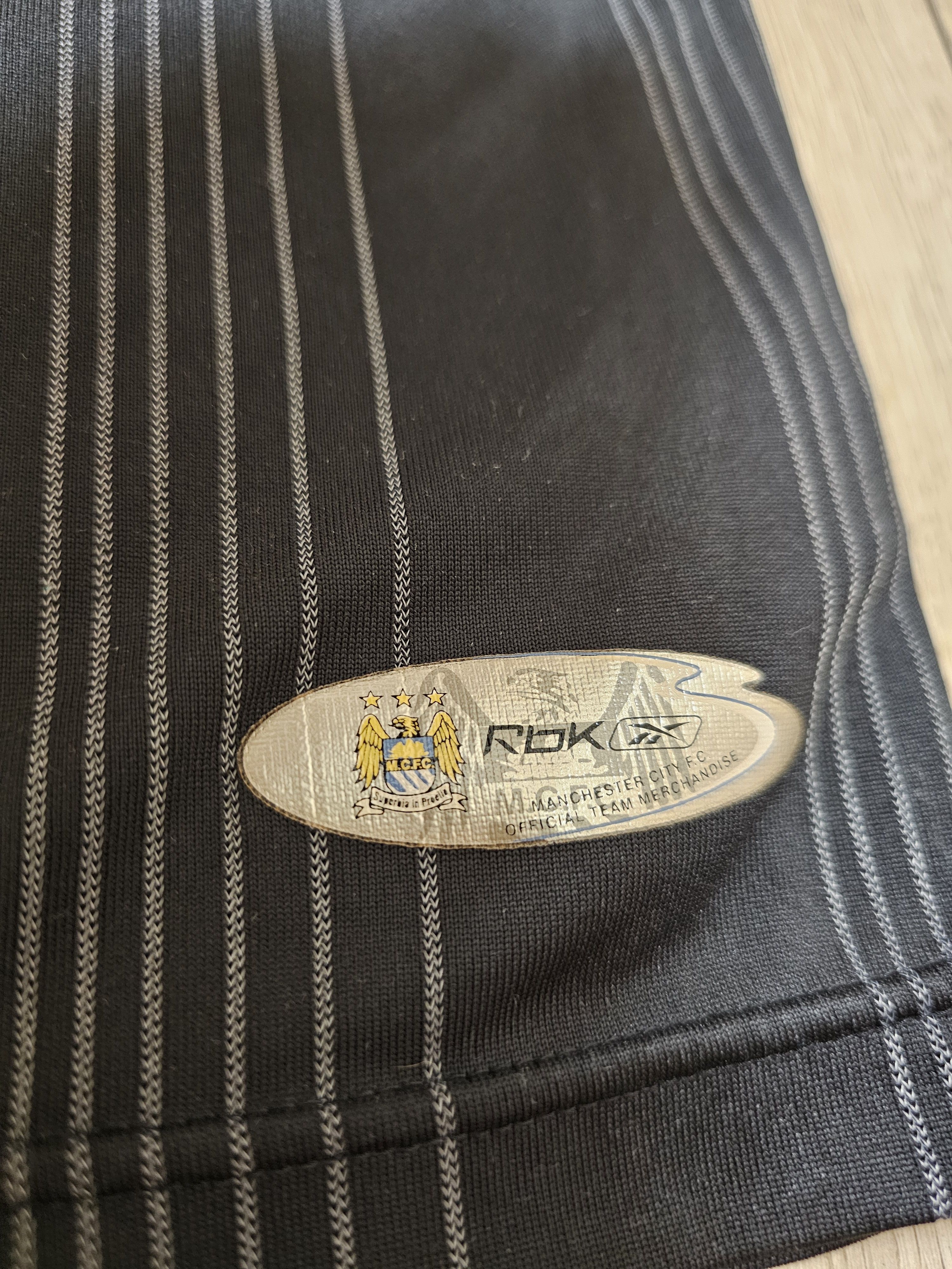 Reebok MANCHESTER CITY 2006 2007 AWAY FOOTBALL SHIRT SOCCER JERSEY Size US M / EU 48-50 / 2 - 5 Thumbnail