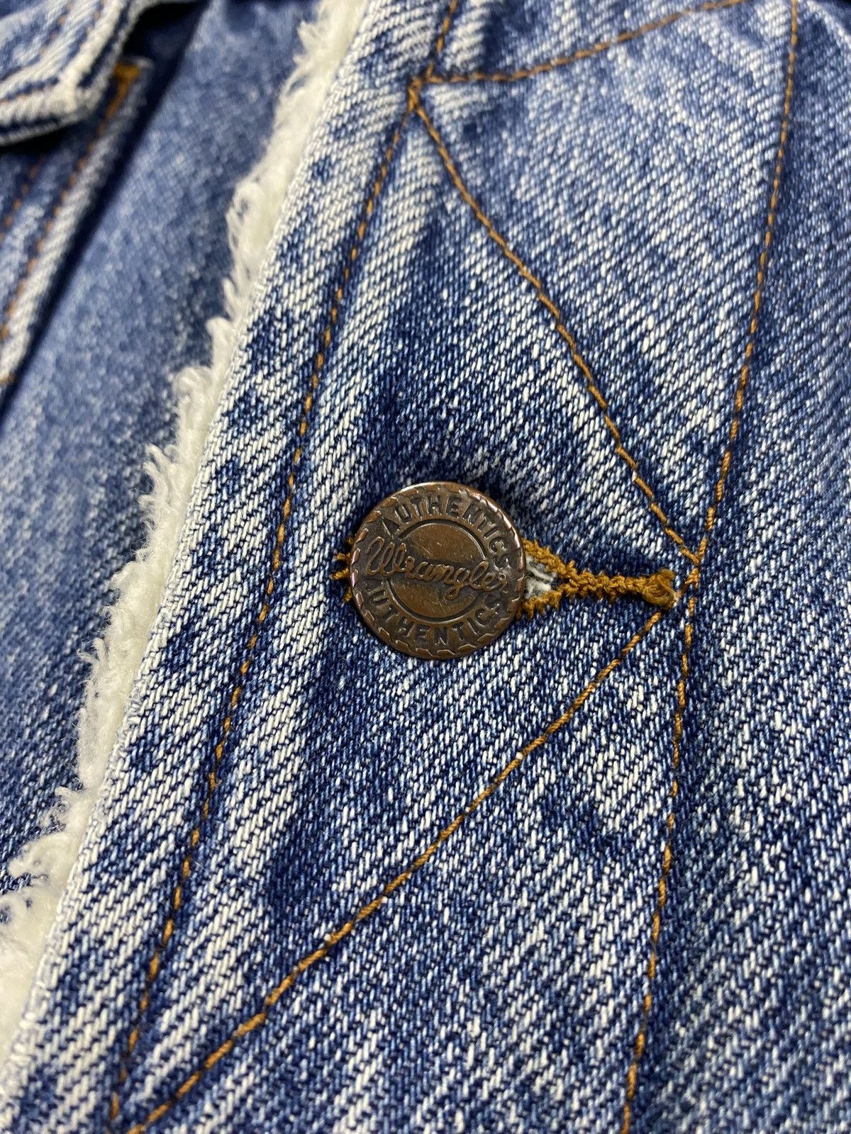 Wrangler Wrangler western sherpa lining denim jacket vintage Size US L / EU 52-54 / 3 - 13 Thumbnail