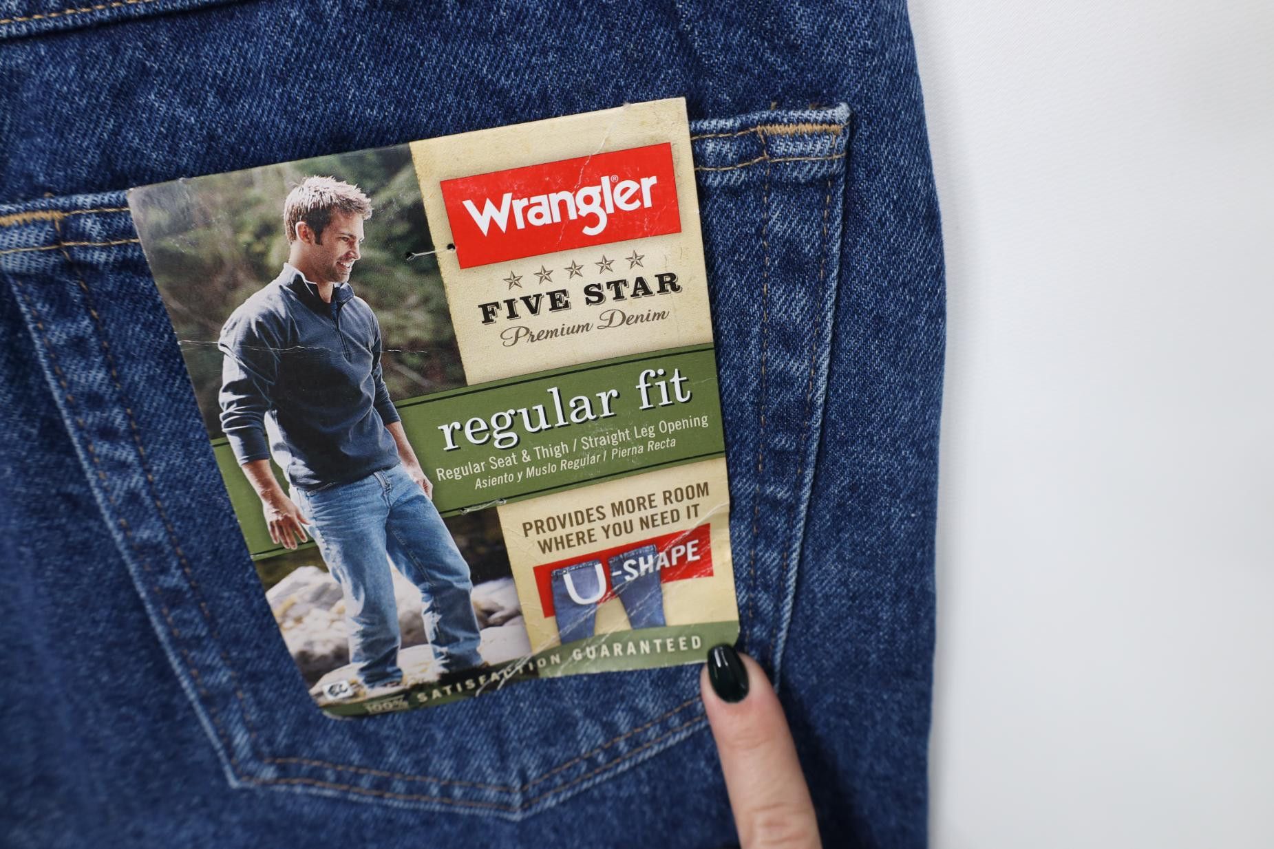 Wrangler Deadstock Vintage Y2K Wrangler Fit Straight Leg Denim Jeans Size US 36 / EU 52 - 13 Thumbnail