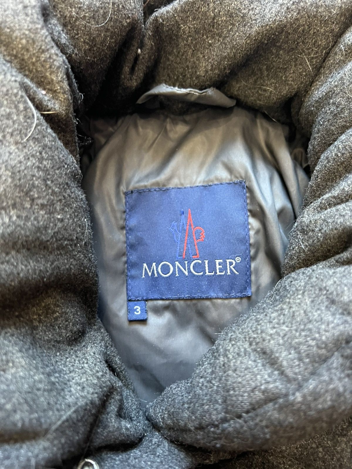 Moncler Moncler Vintage Puffer Jacket Rare Down 90s Size US L / EU 52-54 / 3 - 5 Thumbnail