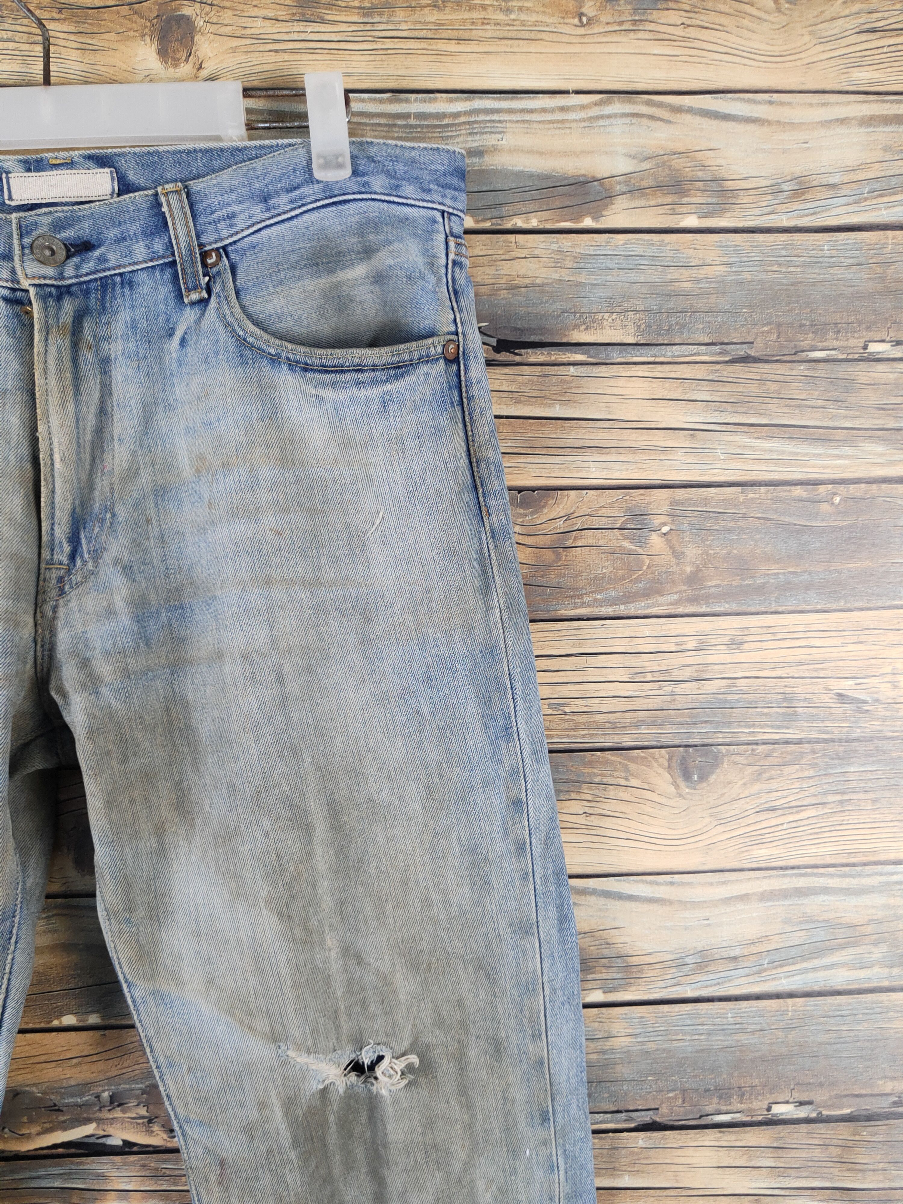 Japanese Brand Uniqlo Blue Faded Distressed Ripped denim Jeans #W2065 Size US 34 / EU 50 - 5 Thumbnail