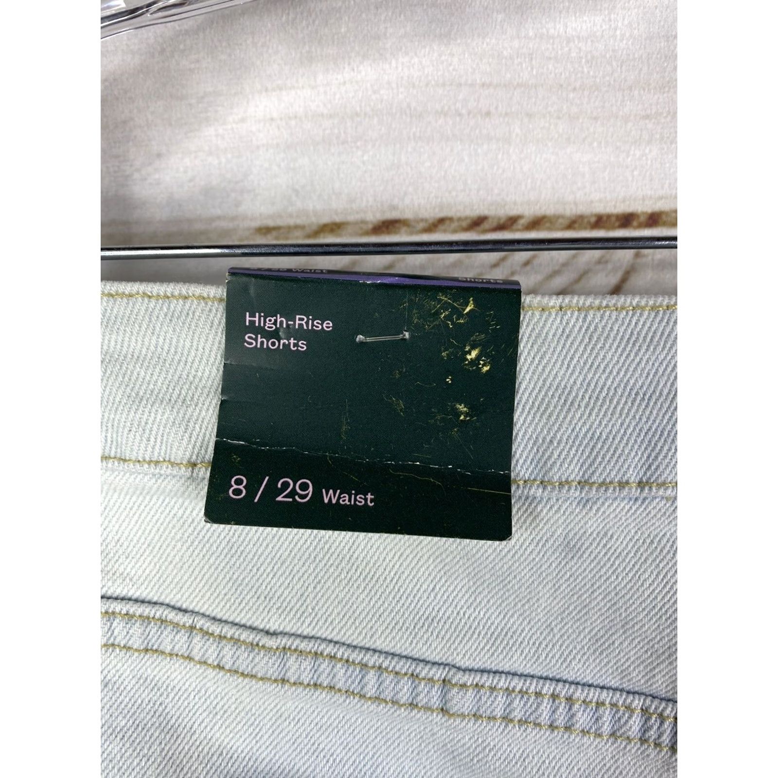 Vintage Wild Fable Shorts Womens 8 Denim High Rise 29 Light Wash NWT Blue 5-Pocket Casual Cut-Off Shorts Womens Size 30" / US 8 / IT 44 - 5 Thumbnail