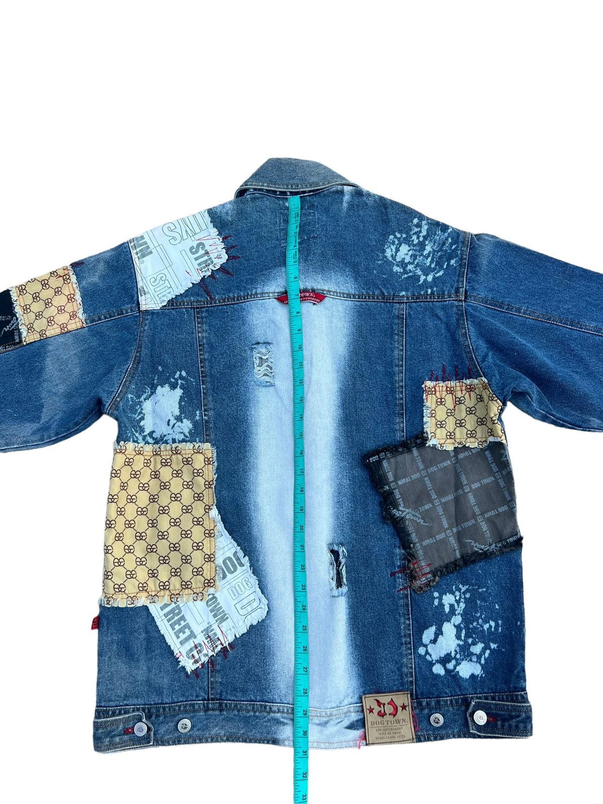 Dogtown Vintage Dog Town Distress Patchwork Oversized Denim Jacket Size US L / EU 52-54 / 3 - 5 Thumbnail