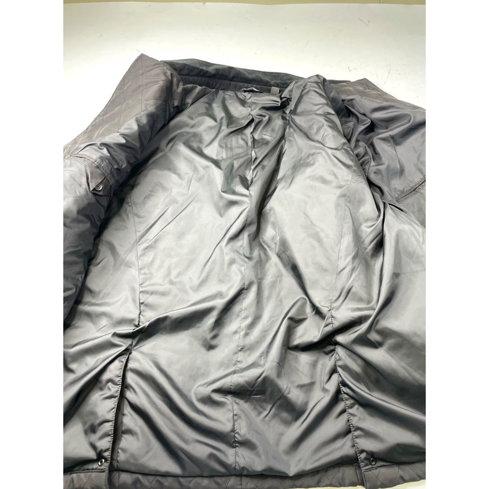Saks Fifth Avenue Saks Fifth Avenue Men's Quilted Corduroy Jacket Coat, Black, Size 2XL, Polyester, Button, Mid-Length, Regular, Business Casual Formal Size US XXL / EU 58 / 5 - 4 Thumbnail