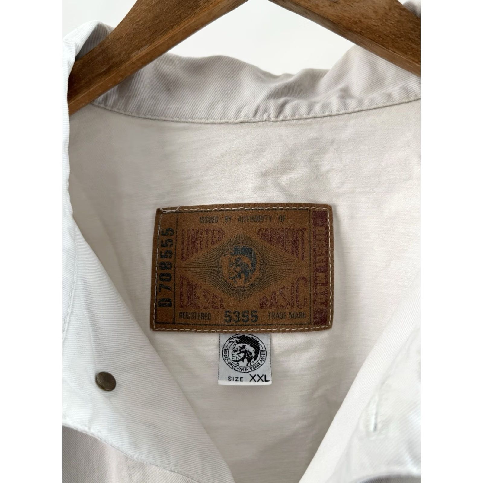 Diesel VINTAGE Diesel Jacket 90s Denim Cropped Button-Up White XXL Men Cropped Denim Jacket Casual Workwear 90s Y2K Vintage Diesel Clothes USA Italy Size US XXL / EU 58 / 5 - 6 Thumbnail