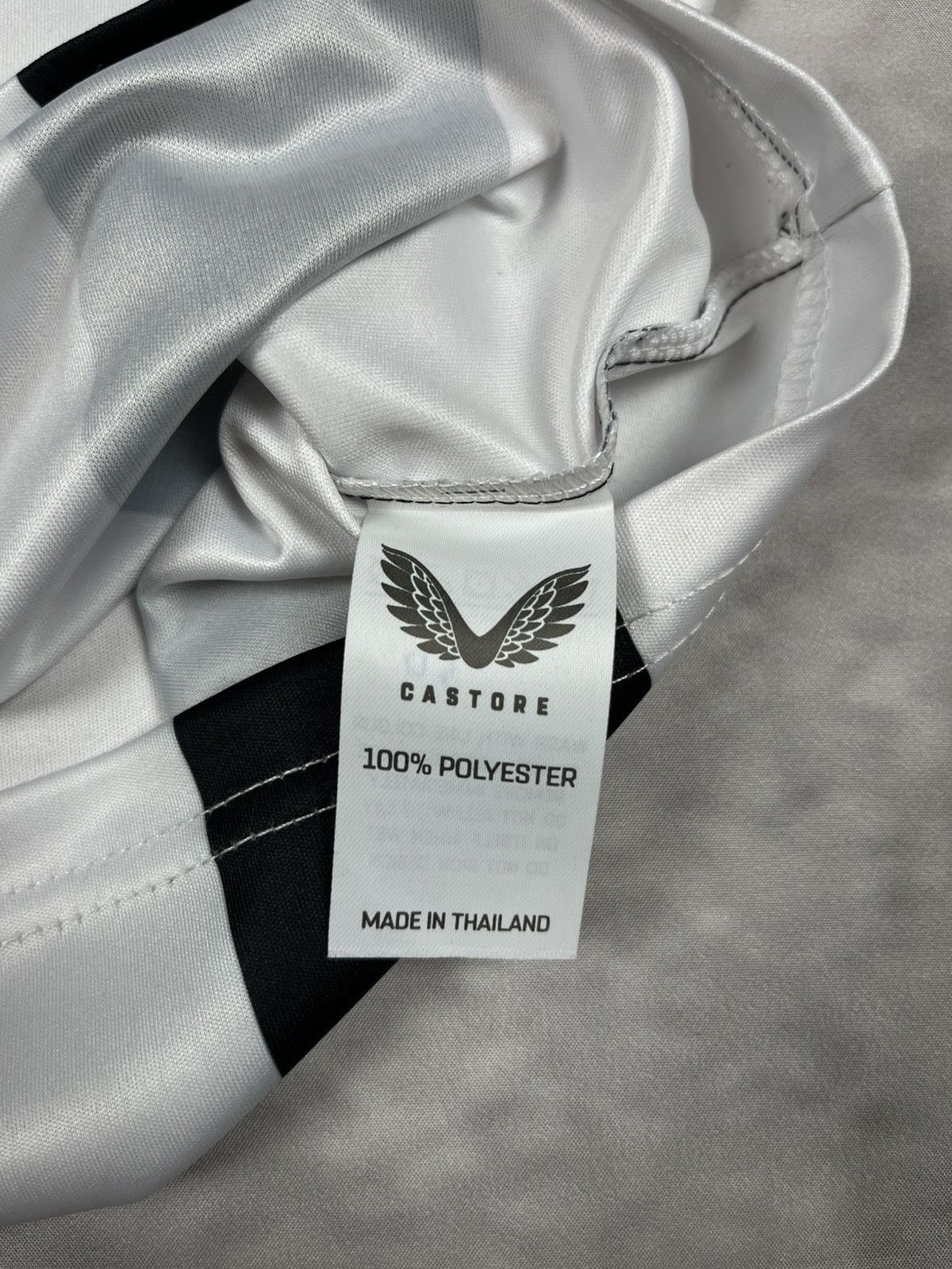 Castore Castore Newcastle United Home Shirt 2022/23 Size M Excellent Size US M / EU 48-50 / 2 - 9 Thumbnail