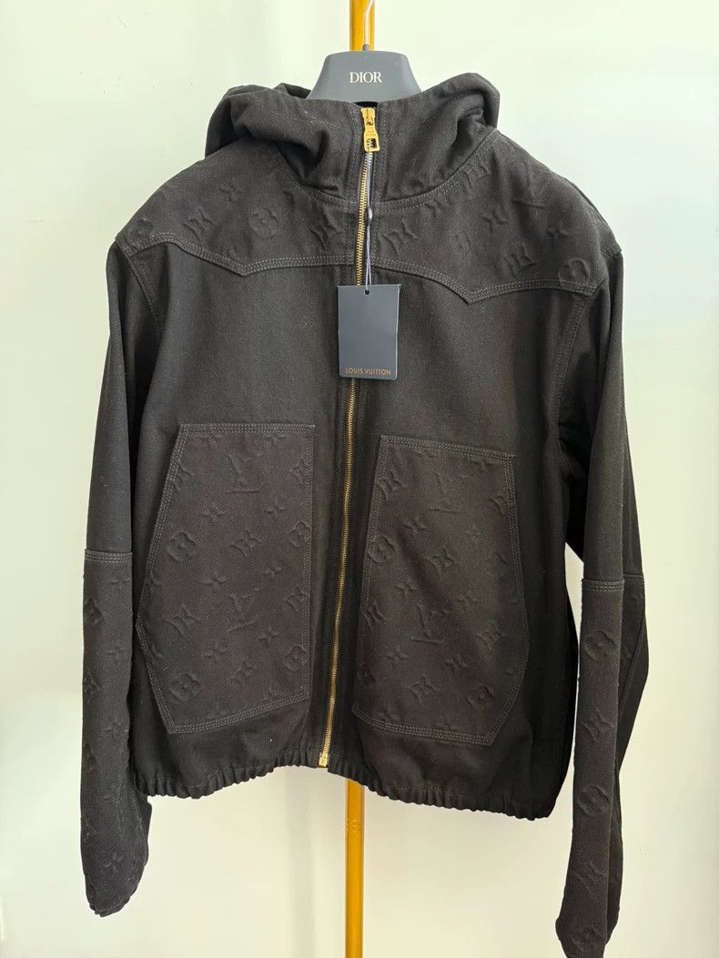 Louis Vuitton Louis VuittonEmbossed lumberjack denim jacket 2502-Nextarro Size US M / EU 48-50 / 2 - 1 Thumbnail