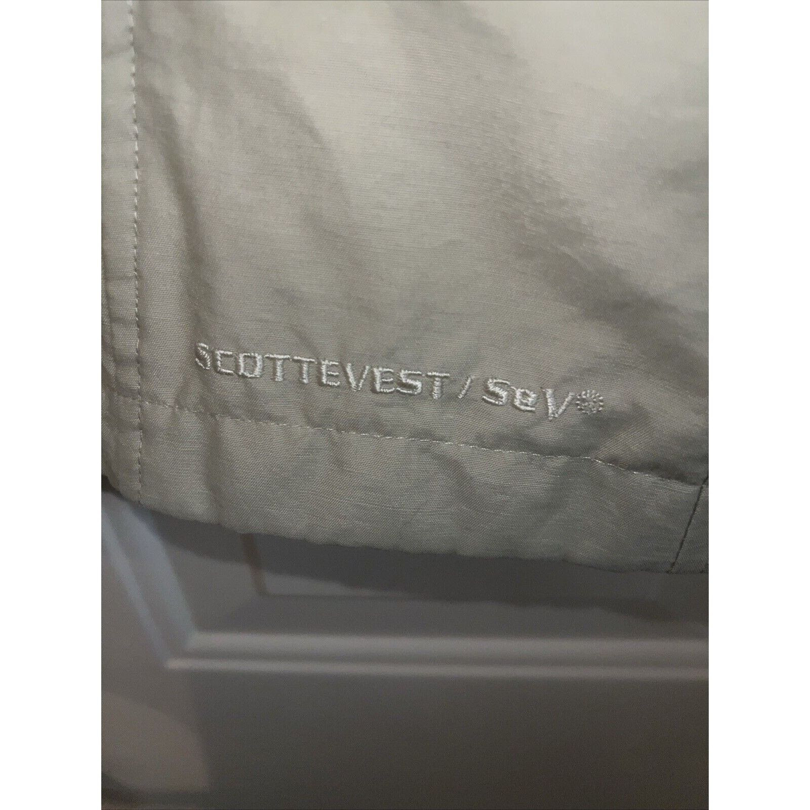 SCOTTeVEST TEC Men’s Scottevest Size XL Beige Utility Vest Zip Pockets Size US XL / EU 56 / 4 - 8 Thumbnail