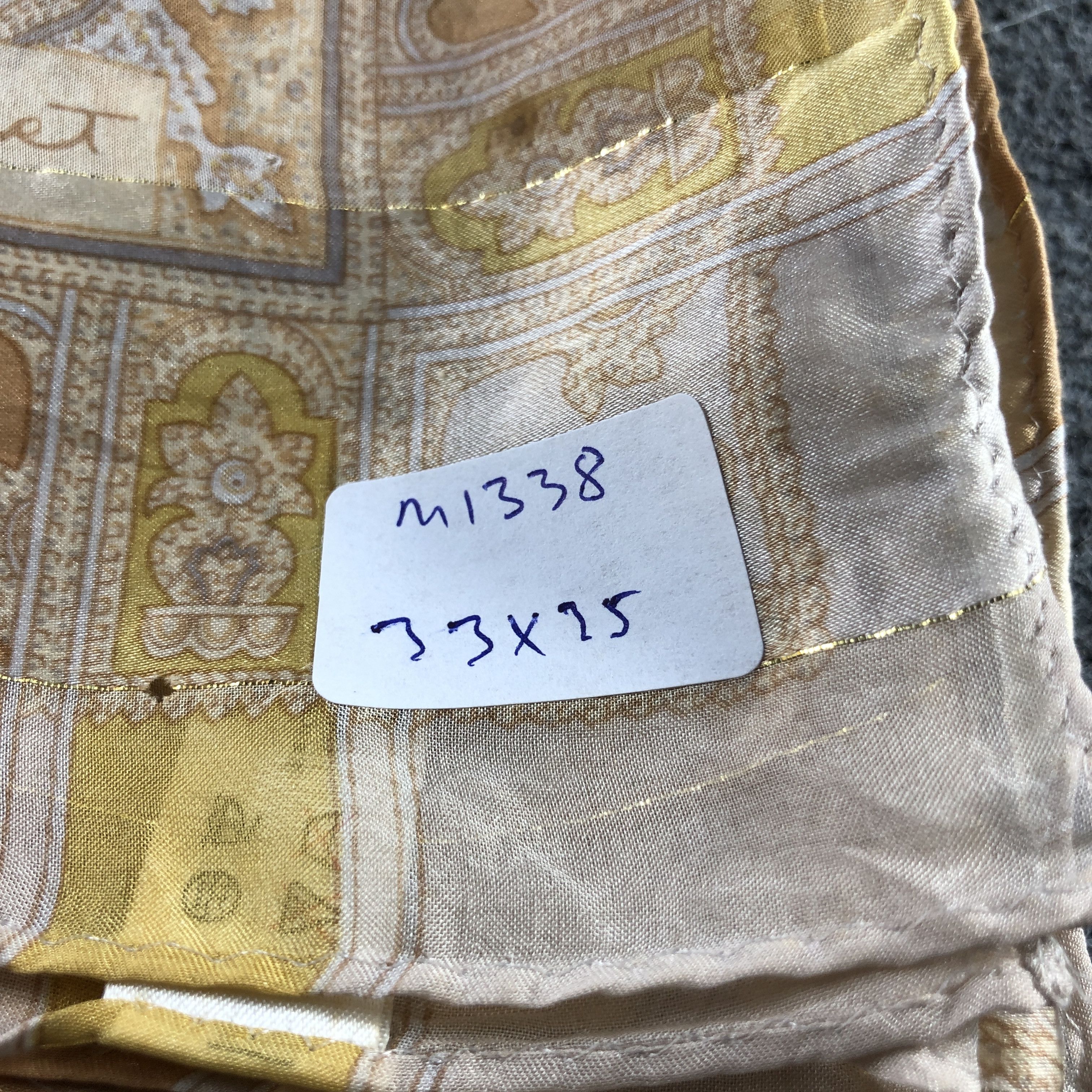 Vintage Philippe V Paisley Silk Scarf M1338 Size ONE SIZE - 9 Thumbnail