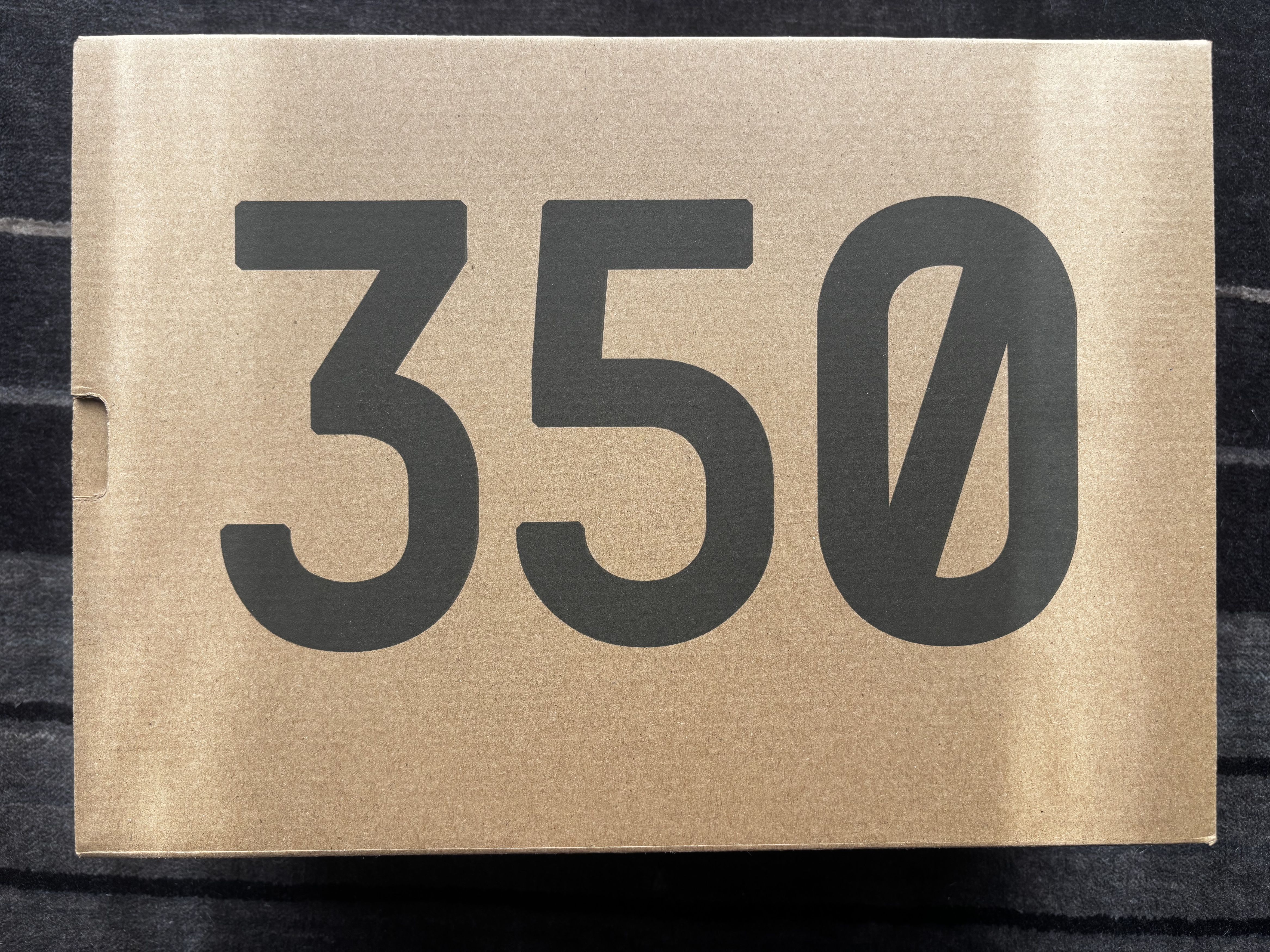 Yeezy Adidas Yeezy Boost 350 V2 Onyx Size US 10.5 / EU 43-44 - 4 Thumbnail