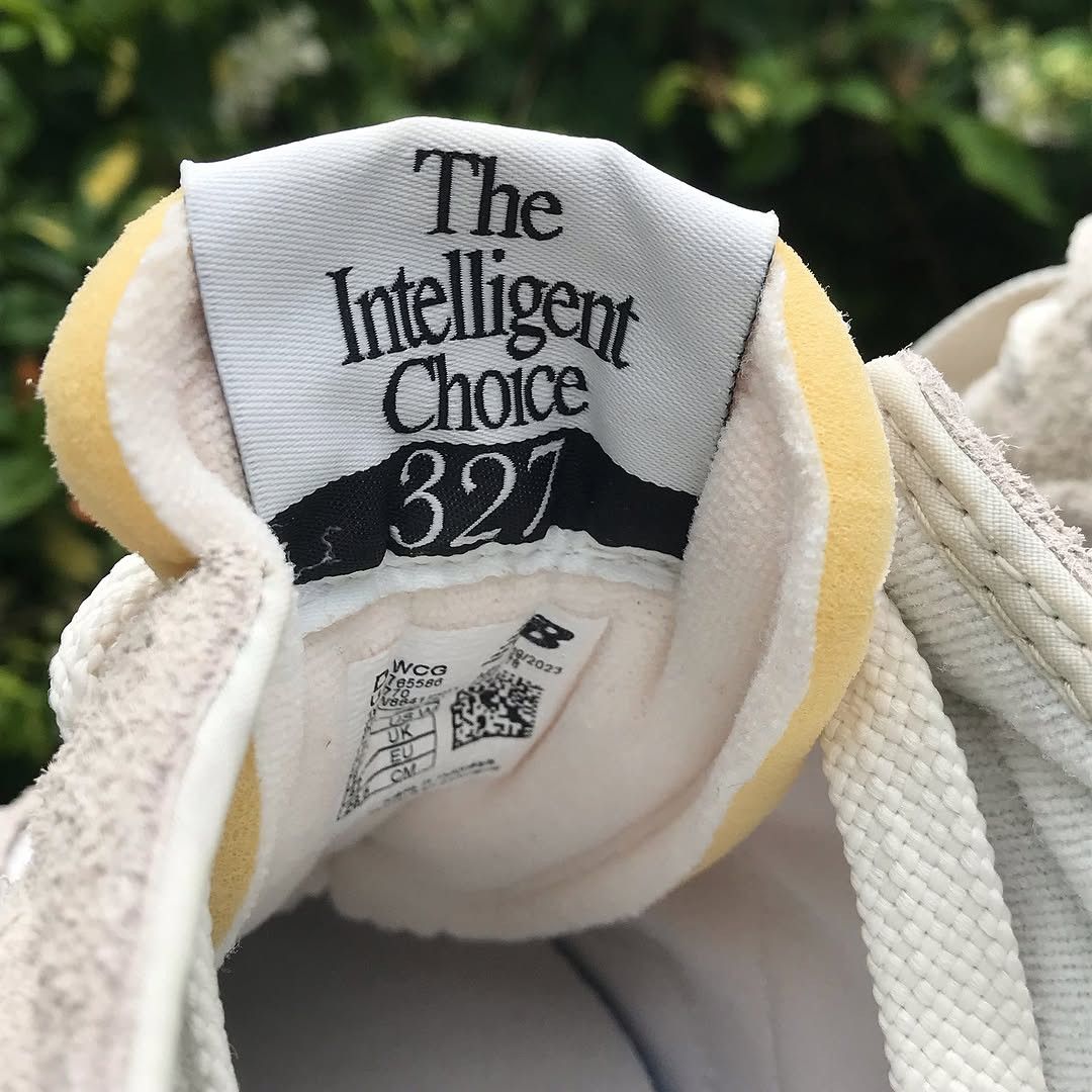 New Balance New Balance 327 Turtledove beige New Balance 327 Turtledove Size US 9 / EU 42 - 12 Thumbnail