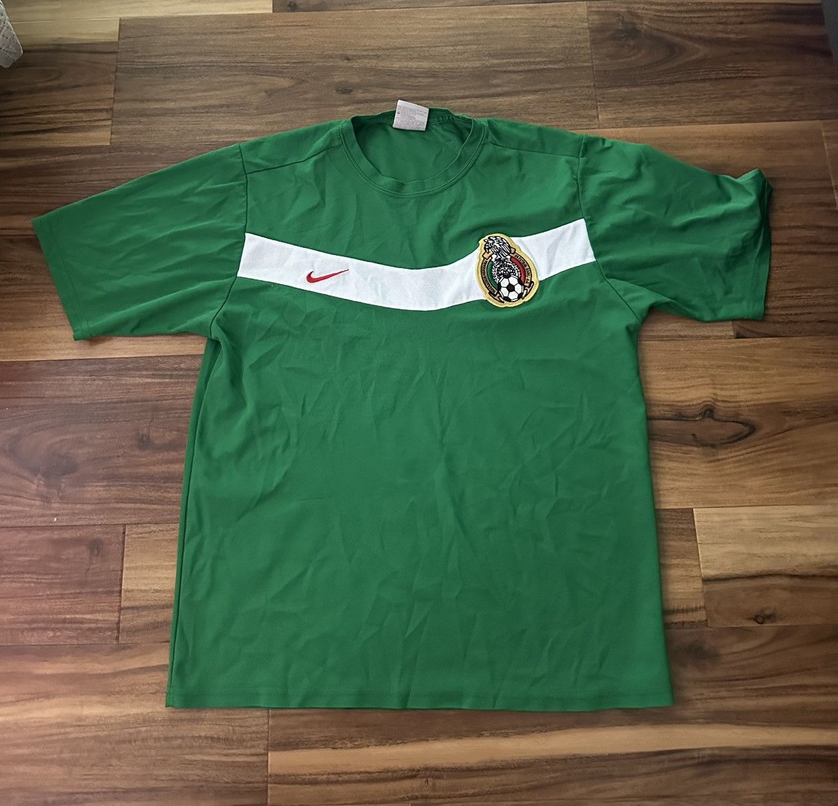 Nike Rare Mexico football kit Size US L / EU 52-54 / 3 - 1 Thumbnail