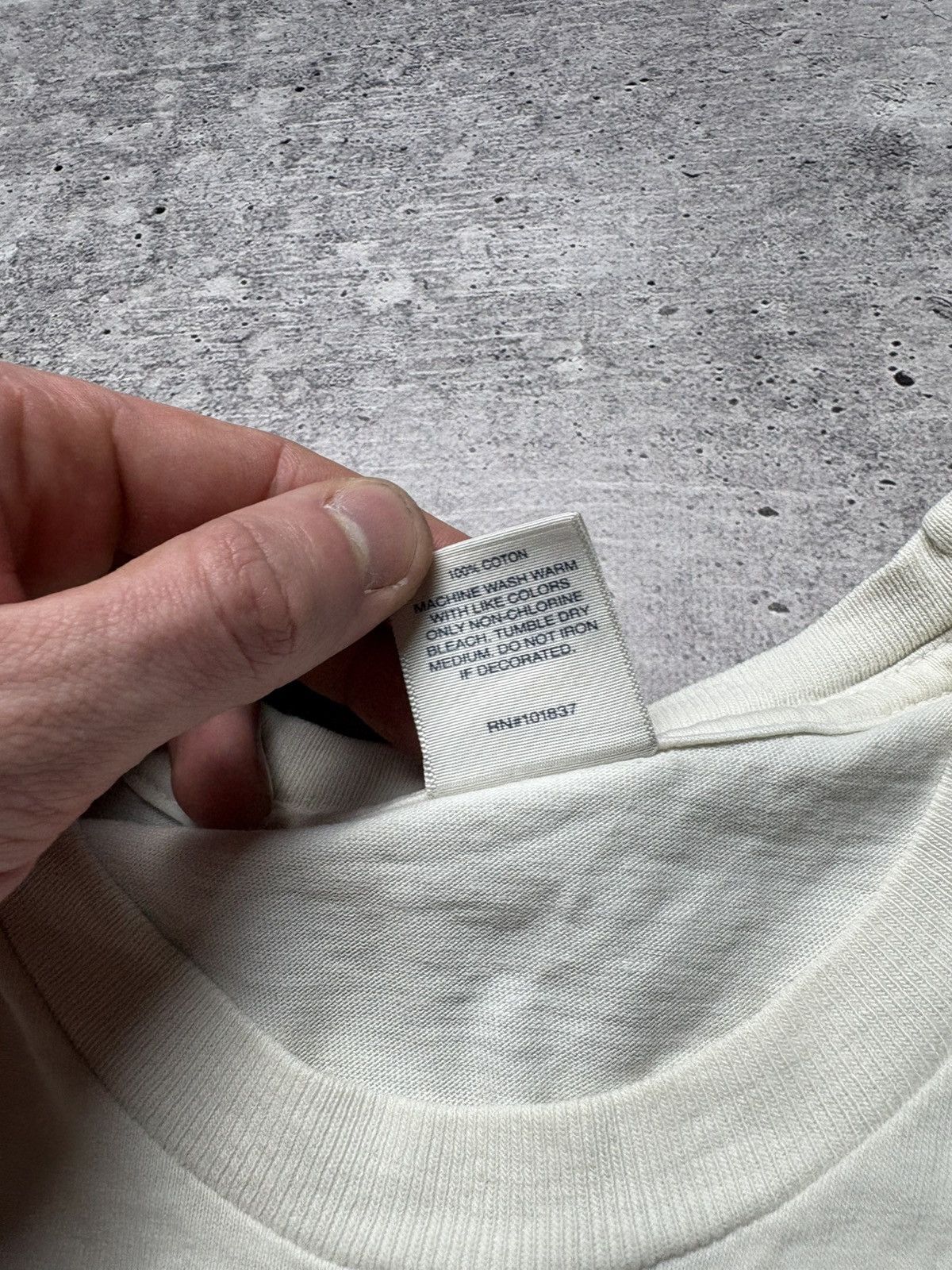 Supreme Supreme Rare Tshirt Size US M / EU 48-50 / 2 - 7 Thumbnail