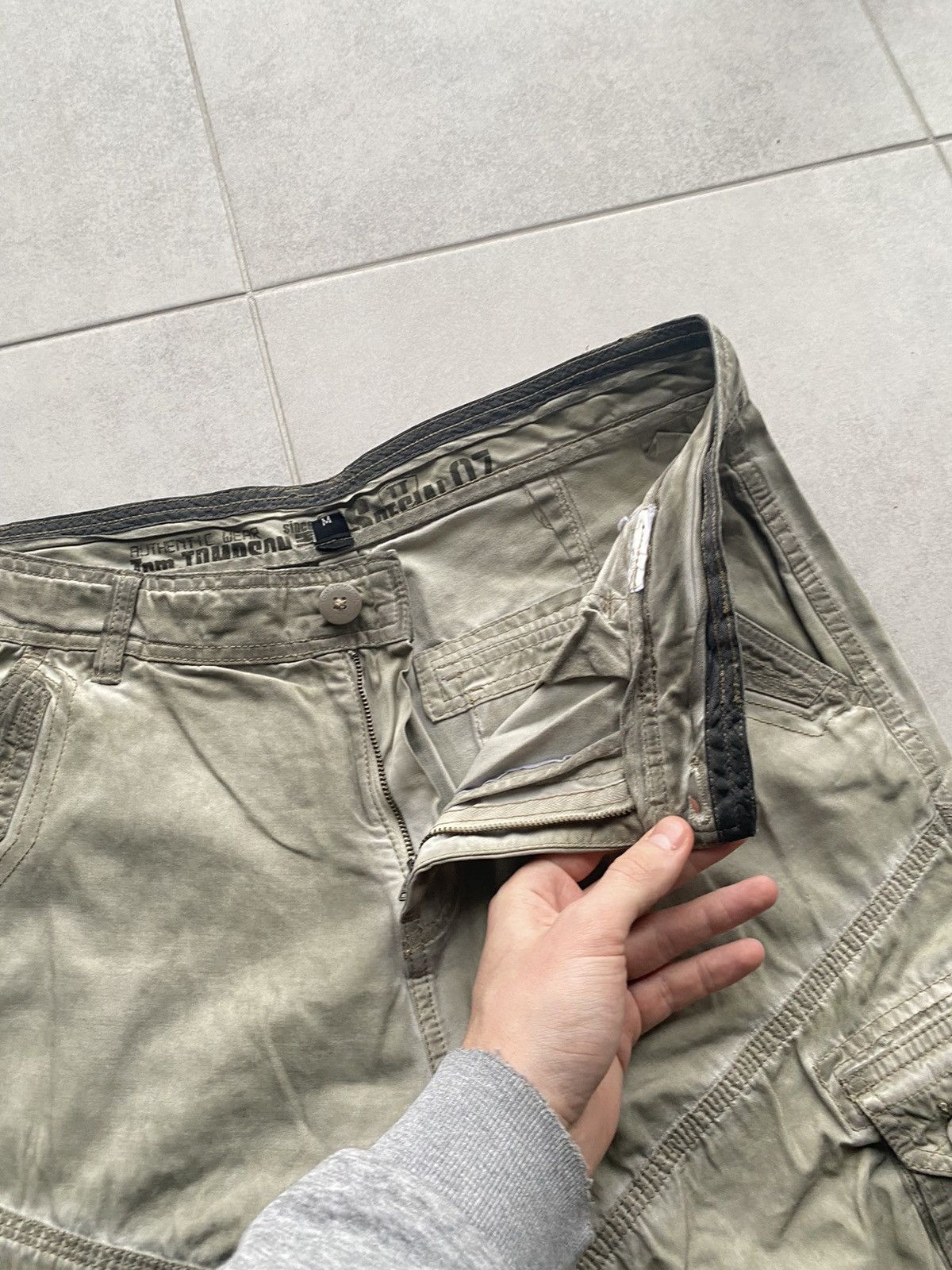 Vintage Vintage Cargo Shorts Faded Size US 32 / EU 48 - 4 Thumbnail