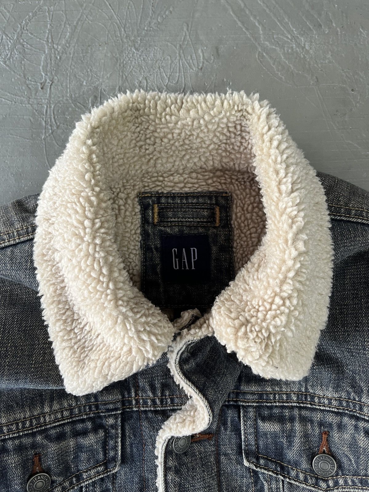 Gap Vintage Gap Shearling Sherpa Denim Trucker Jacket Size US S / EU 44-46 / 1 - 5 Thumbnail