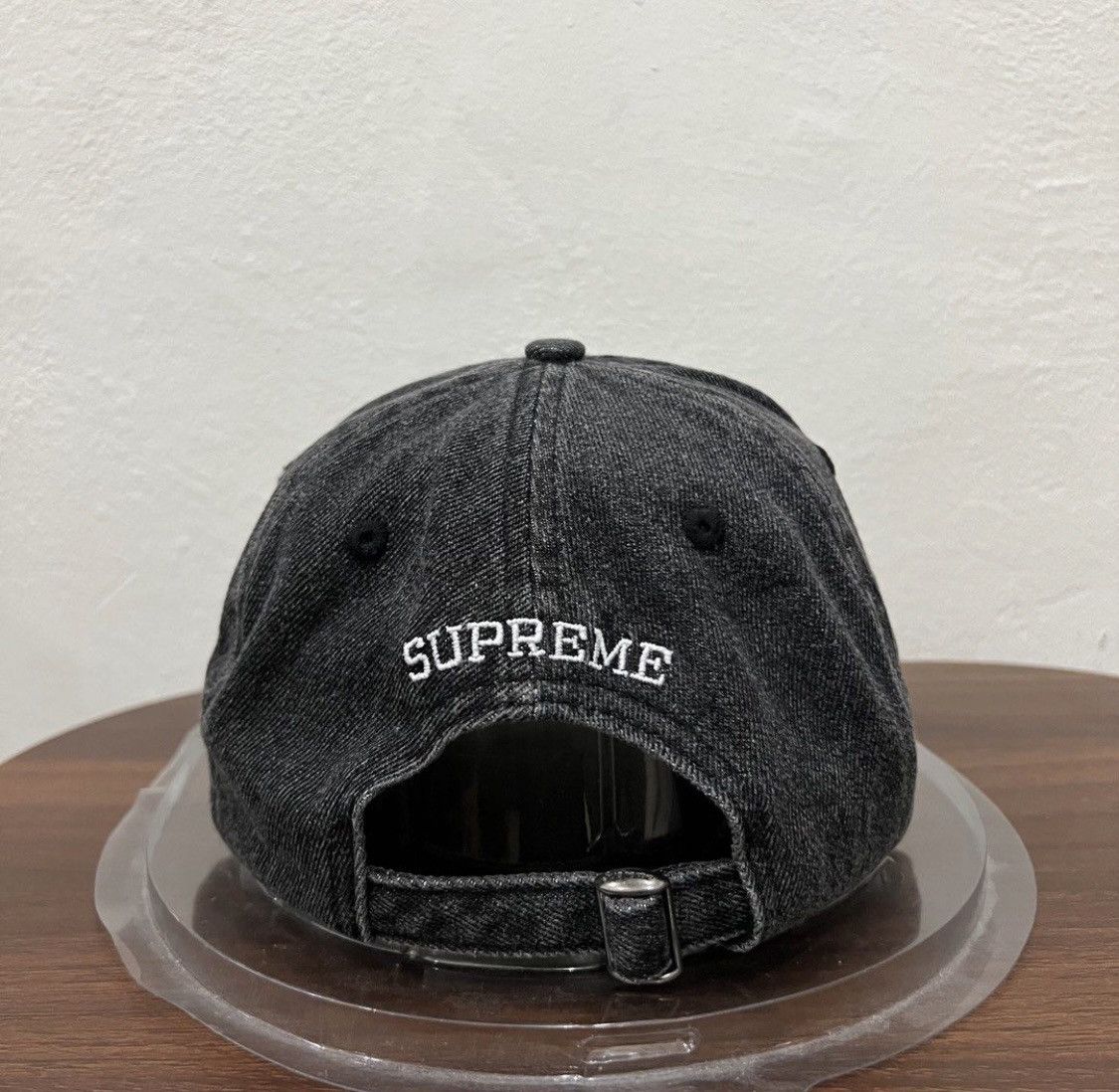 Supreme Supreme S Logo Kevlar Size ONE SIZE - 3 Thumbnail