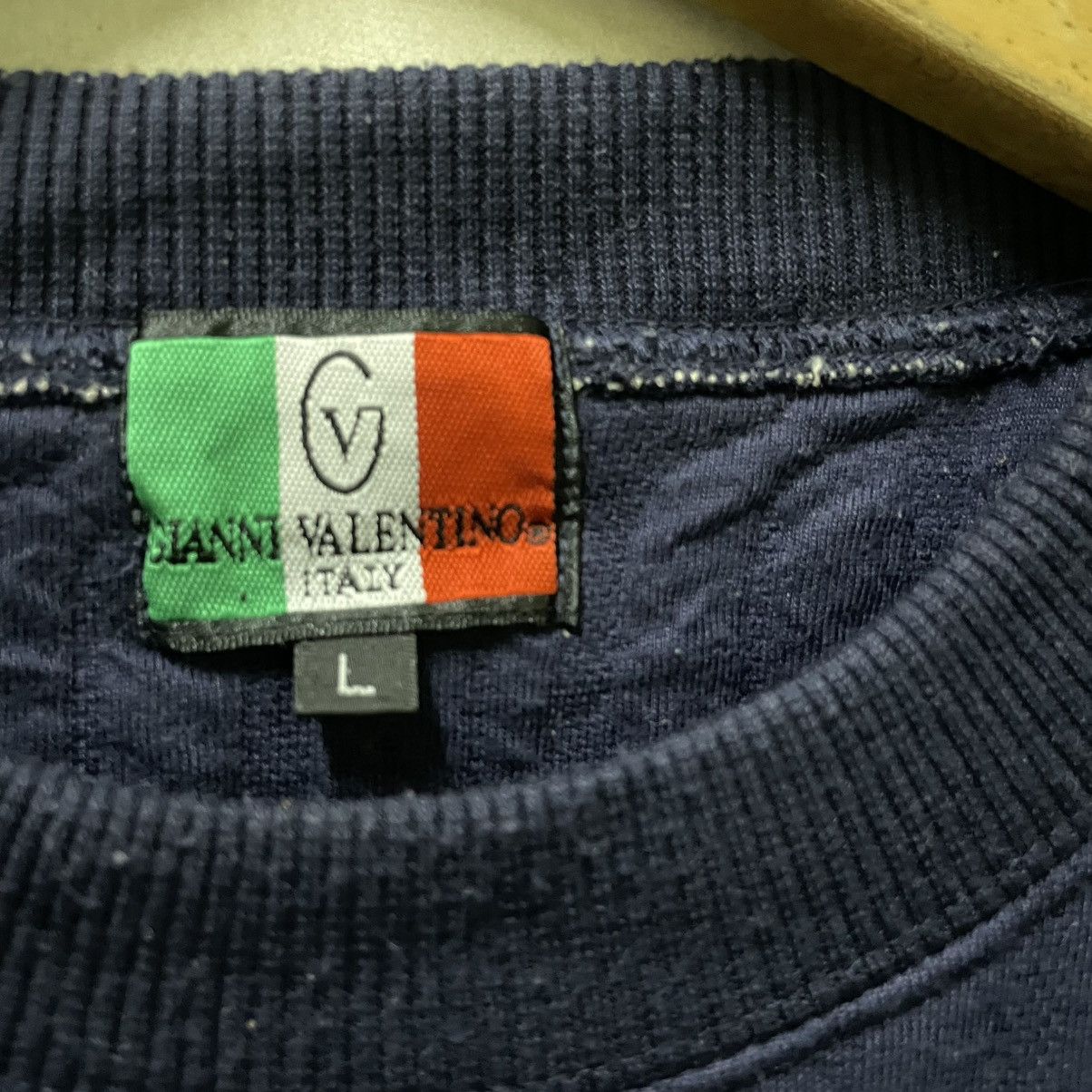 Japanese Brand × Vintage vintage gianni valentino crewneck Size US L / EU 52-54 / 3 - 4 Thumbnail