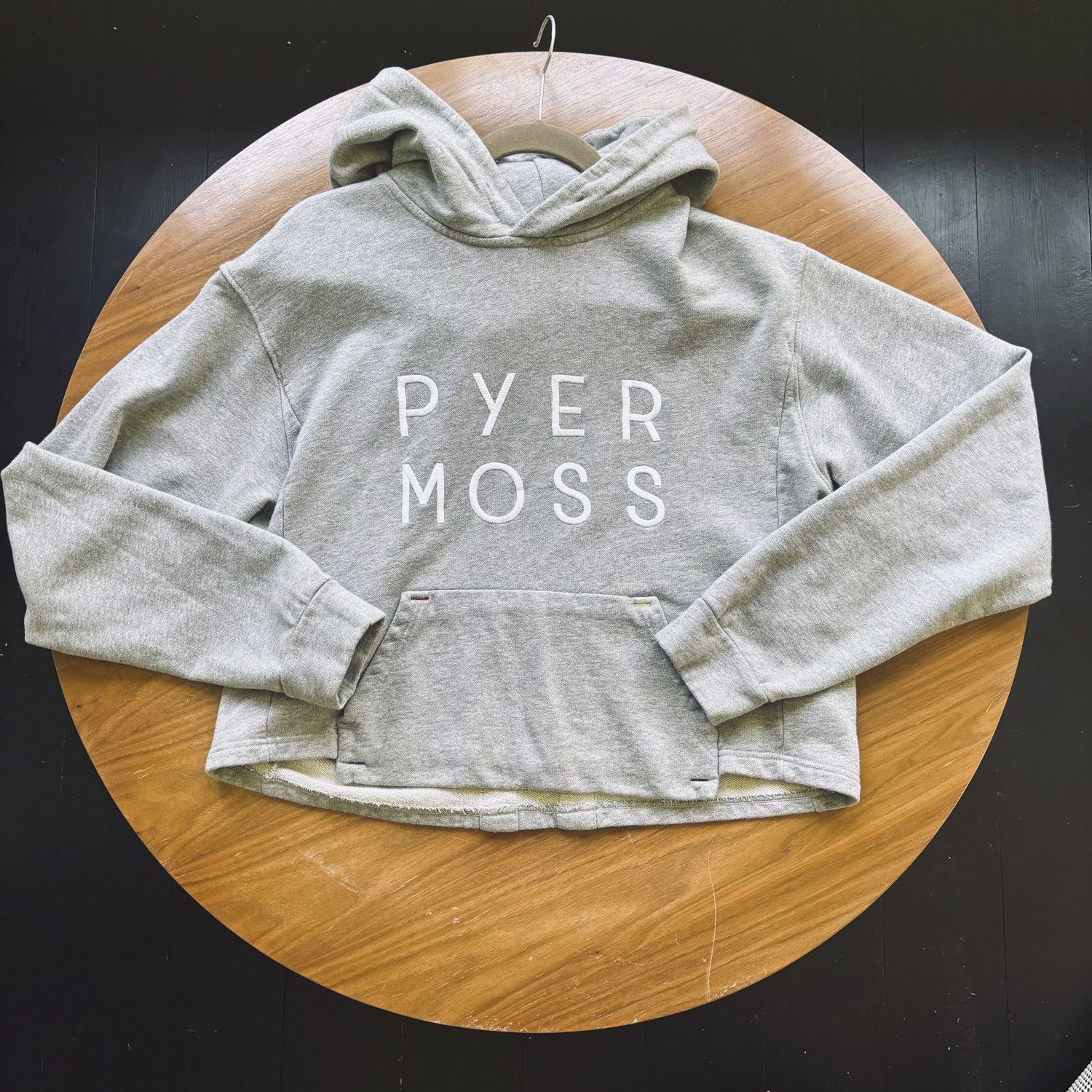 Pyer moss cropped hoodie sale