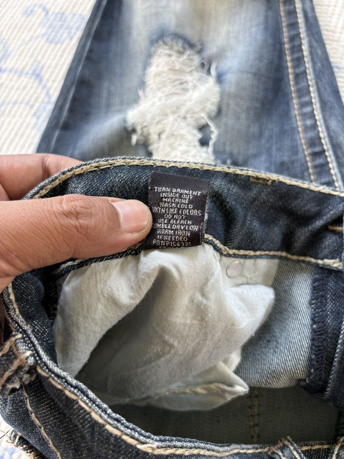 Almost Famous Almost Famous Streetwear Flared Distressed Denim Size US 34 / EU 50 - 18 Thumbnail