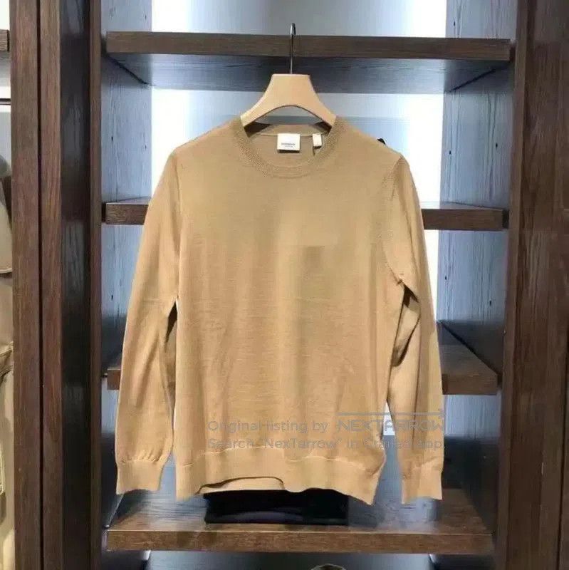 Burberry Burberry Women's Khaki Wool Logo Knit Sweater. Size L / US 10 / IT 46 - 1 Thumbnail