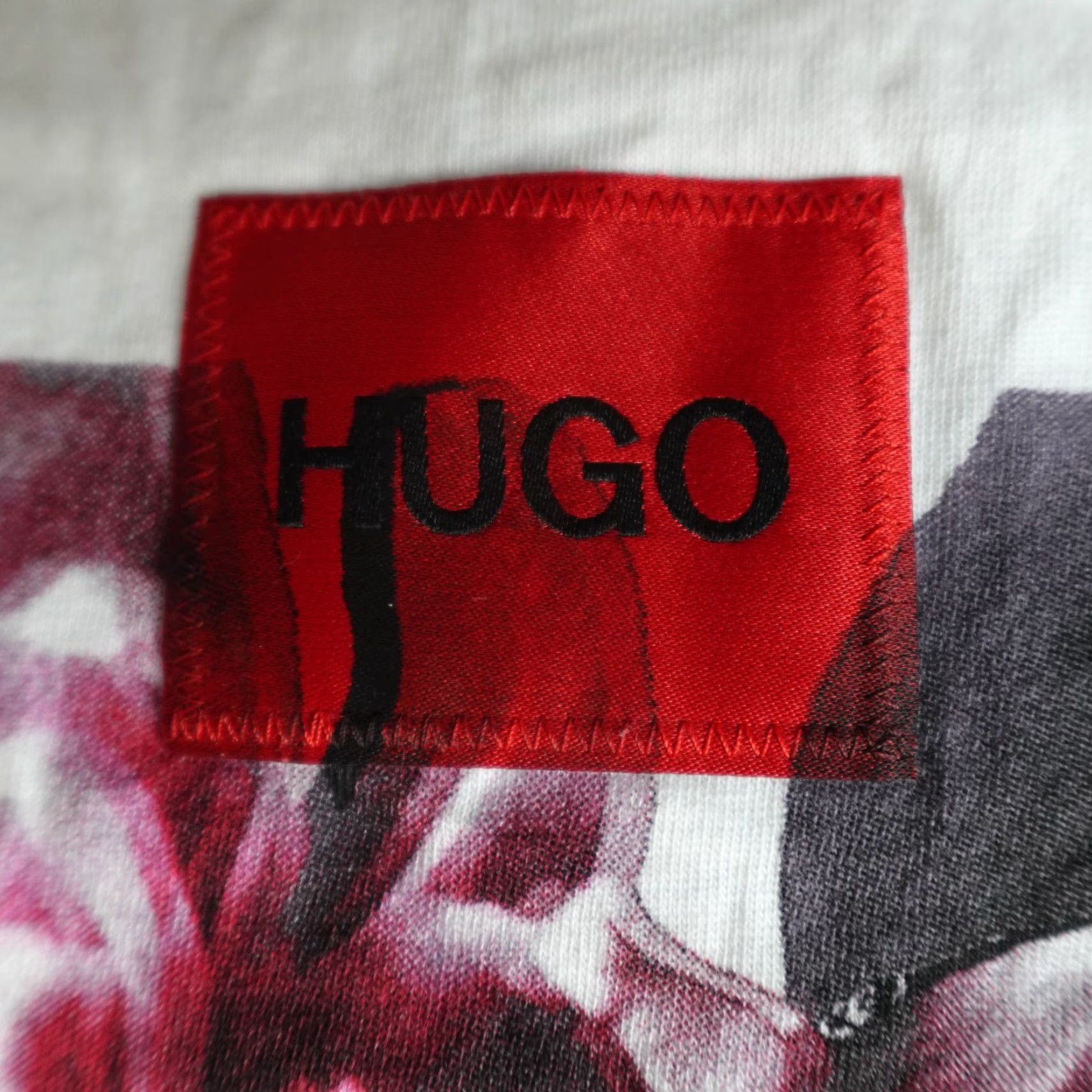 Hugo Boss VINTAGE Hugo Boss Shirt Small White Double Sided Diammer Made in Peru Size US S / EU 44-46 / 1 - 3 Thumbnail