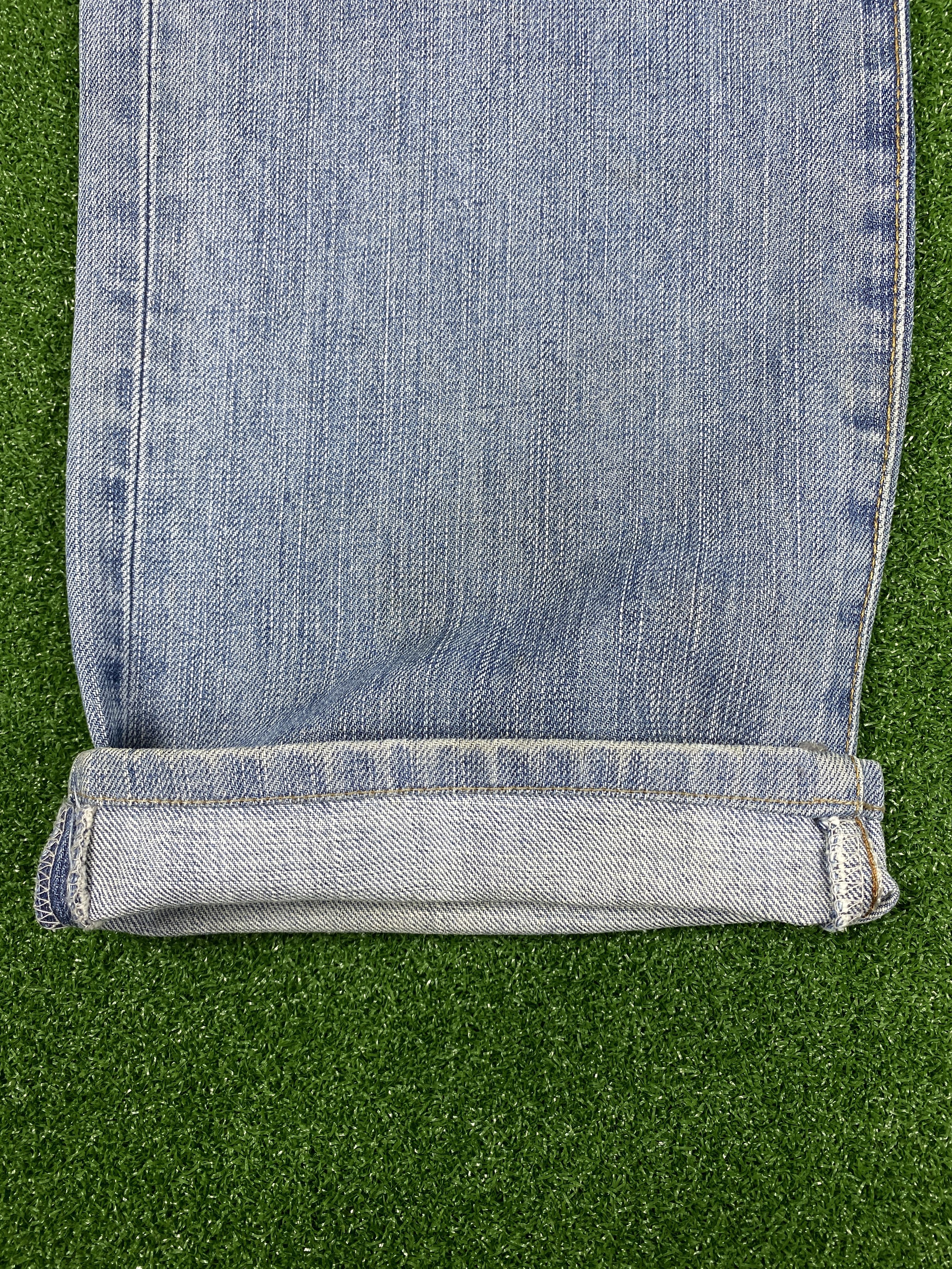 Edwin Vintage Edwin Distressed Mid Wash Jeans CP0030 Size US 30 / EU 46 - 7 Thumbnail