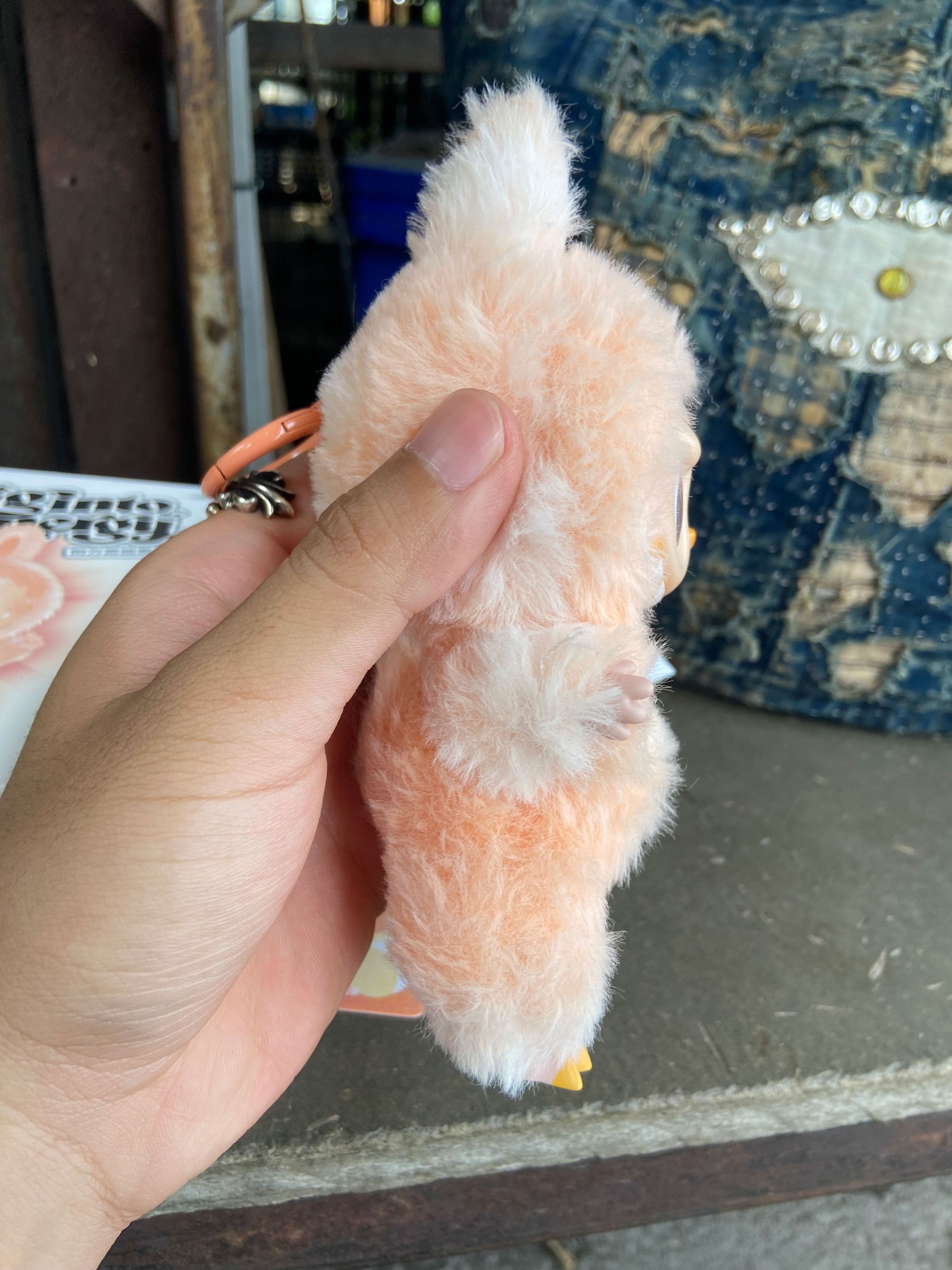 POP MART THE MONSTERS LABUBU V3 - Big into Energy Size ONE SIZE - 10 Thumbnail
