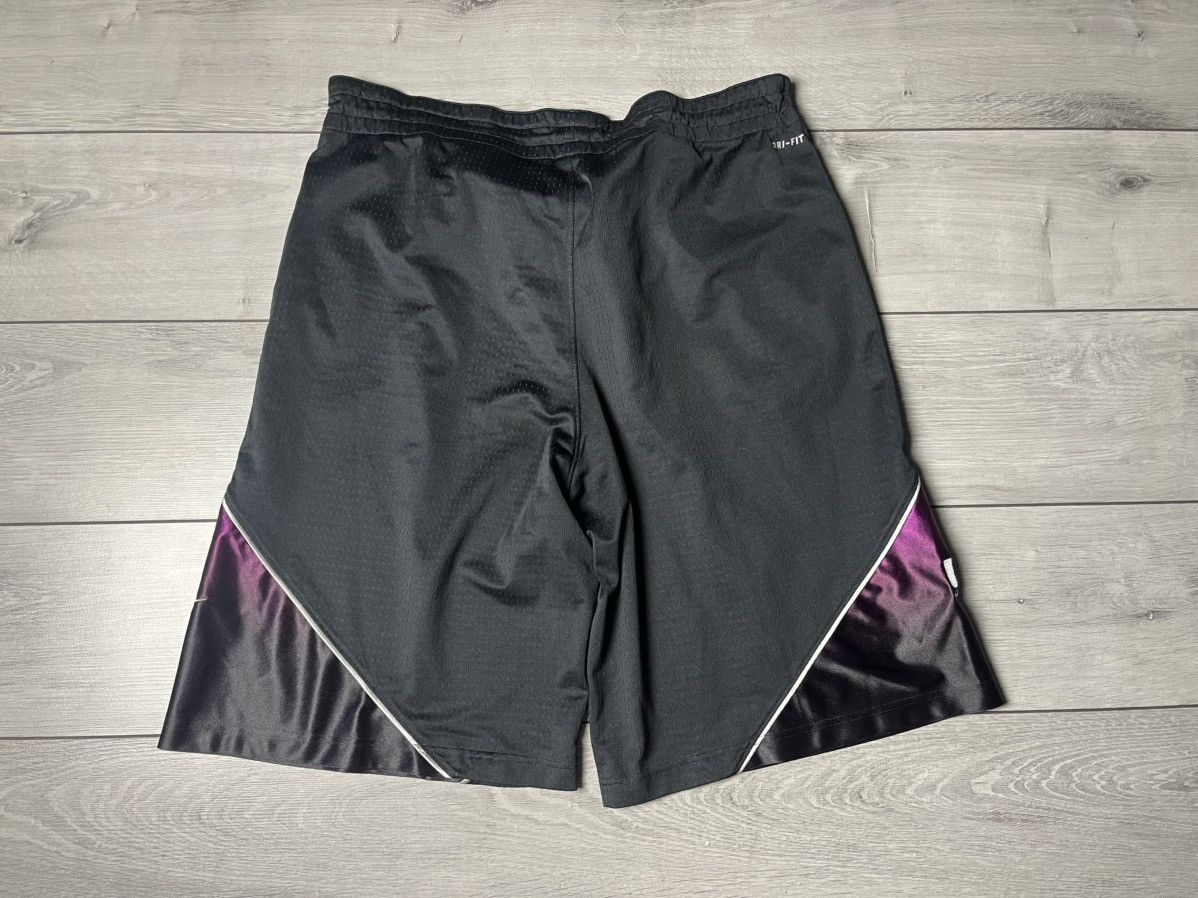 Nike Nike Lebron James Shorts Basketball NBA size XLarge Size US 36 / EU 52 - 4 Thumbnail