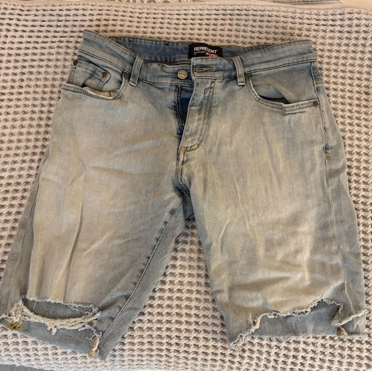 Represent Clo. Represent Clo jorts Size US 30 / EU 46 - 1 Thumbnail