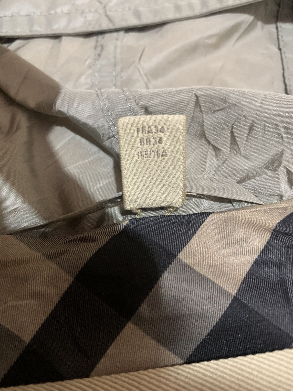 Burberry women's burberry jacket Size S / US 4 / IT 40 - 10 Thumbnail
