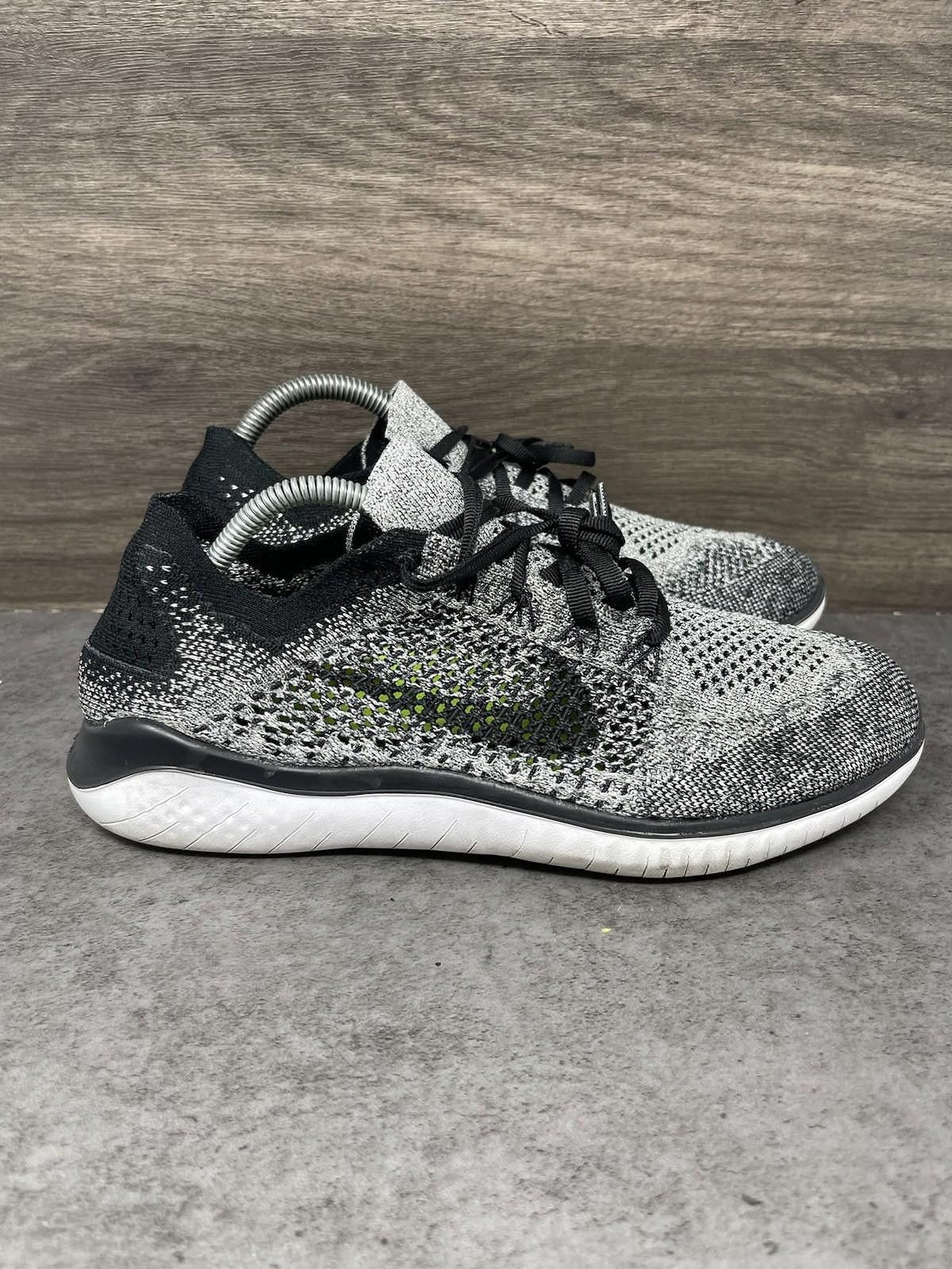 Nike Nike Free RN Flyknit 2018 Shoes Womens Size 9.5 Black White Size US 9.5 / IT 39.5 - 5 Thumbnail