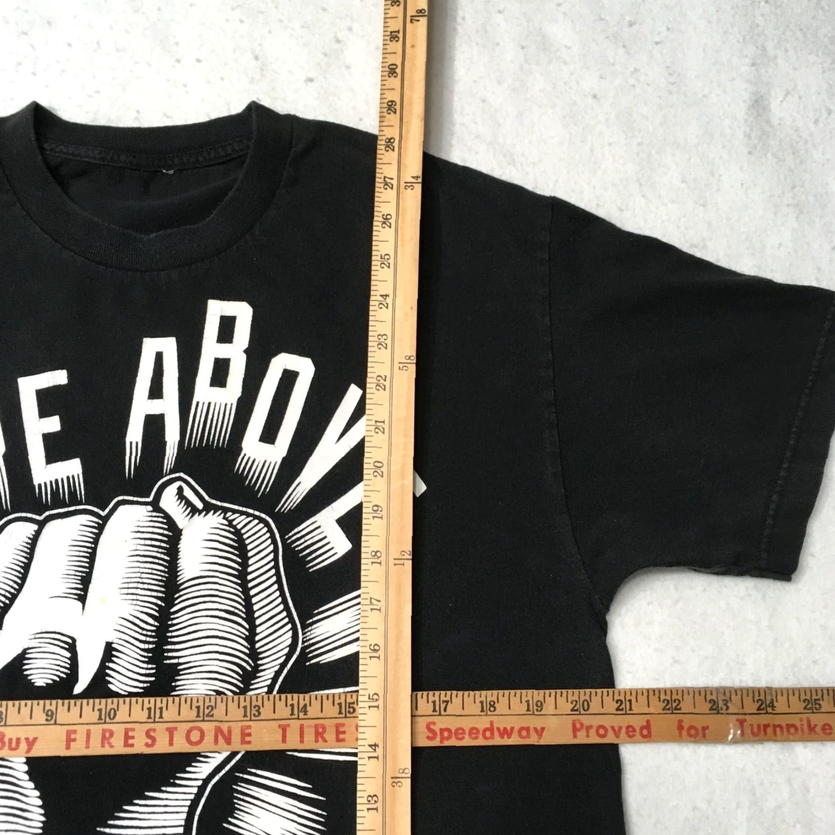 Obey OBEY Rise Above T-shirt Fist Hand Rays XL Black Unisex Adults T-Shirt Ocean Shepherd Fairey Size US XL / EU 56 / 4 - 4 Thumbnail
