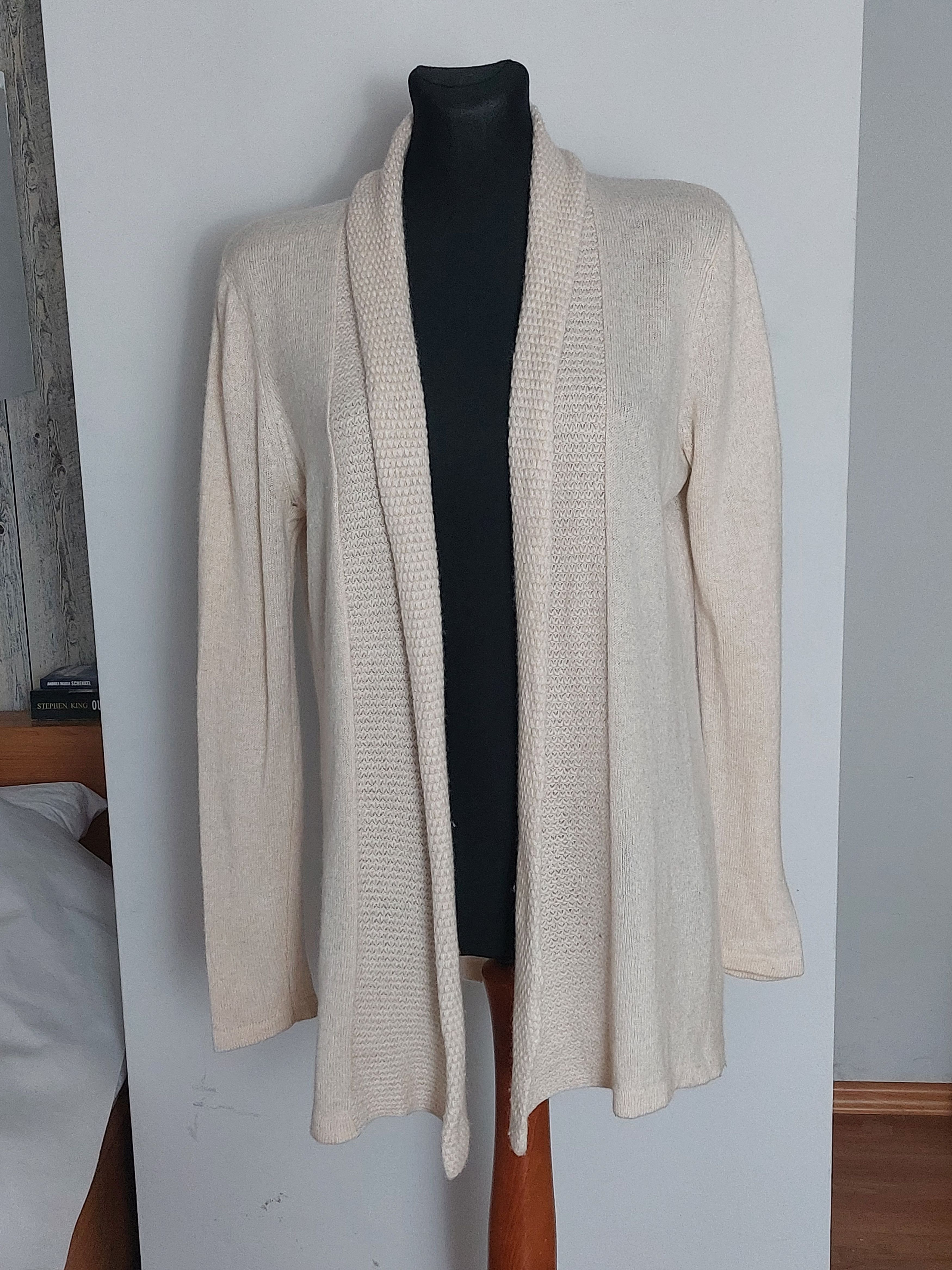 Other MADDISON 100% Cashmere Cardigan Beige Size M / US 6-8 / IT 42-44 - 9 Thumbnail